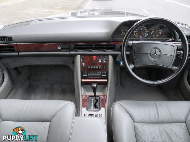 1991 MERCEDES-BENZ 420 SE  4D SEDAN