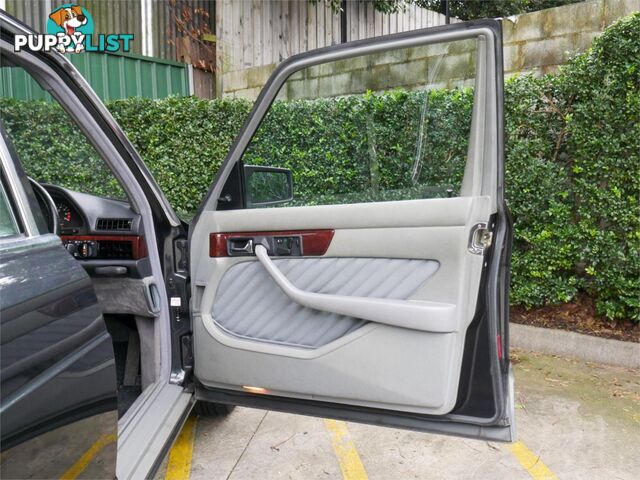 1991 MERCEDES-BENZ 420 SE  4D SEDAN