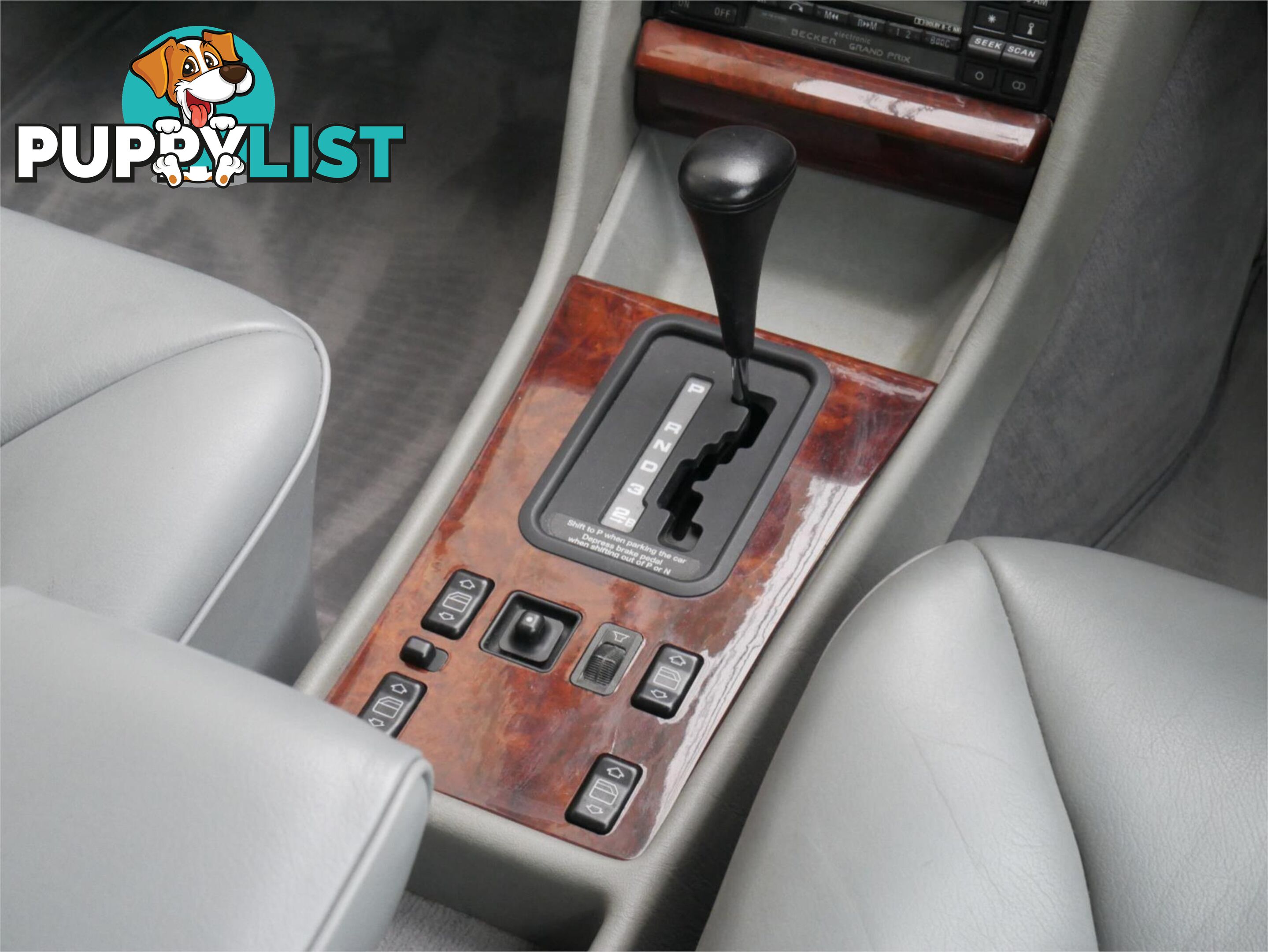 1991 MERCEDES-BENZ 420 SE  4D SEDAN