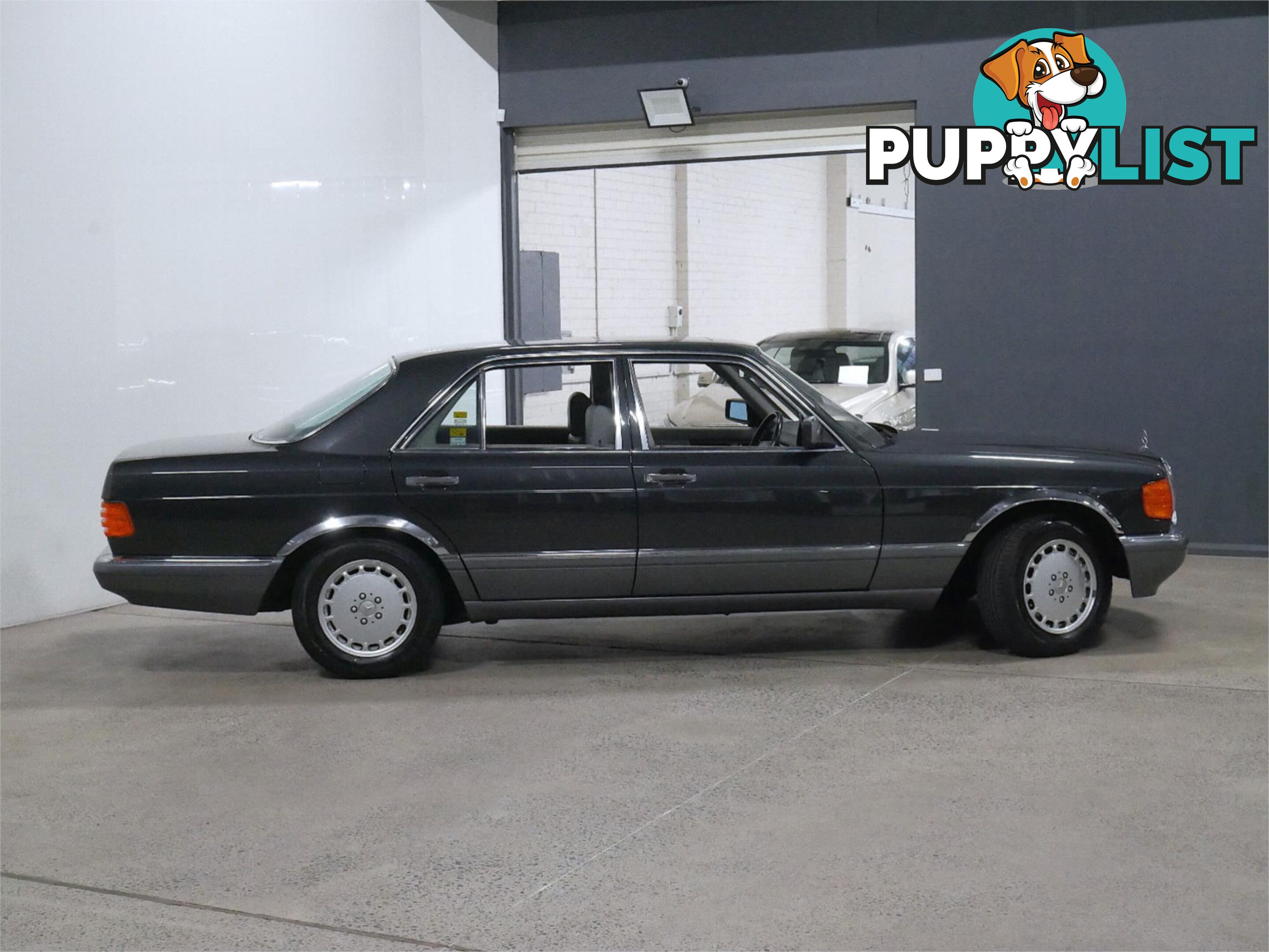 1991 MERCEDES-BENZ 420 SE  4D SEDAN