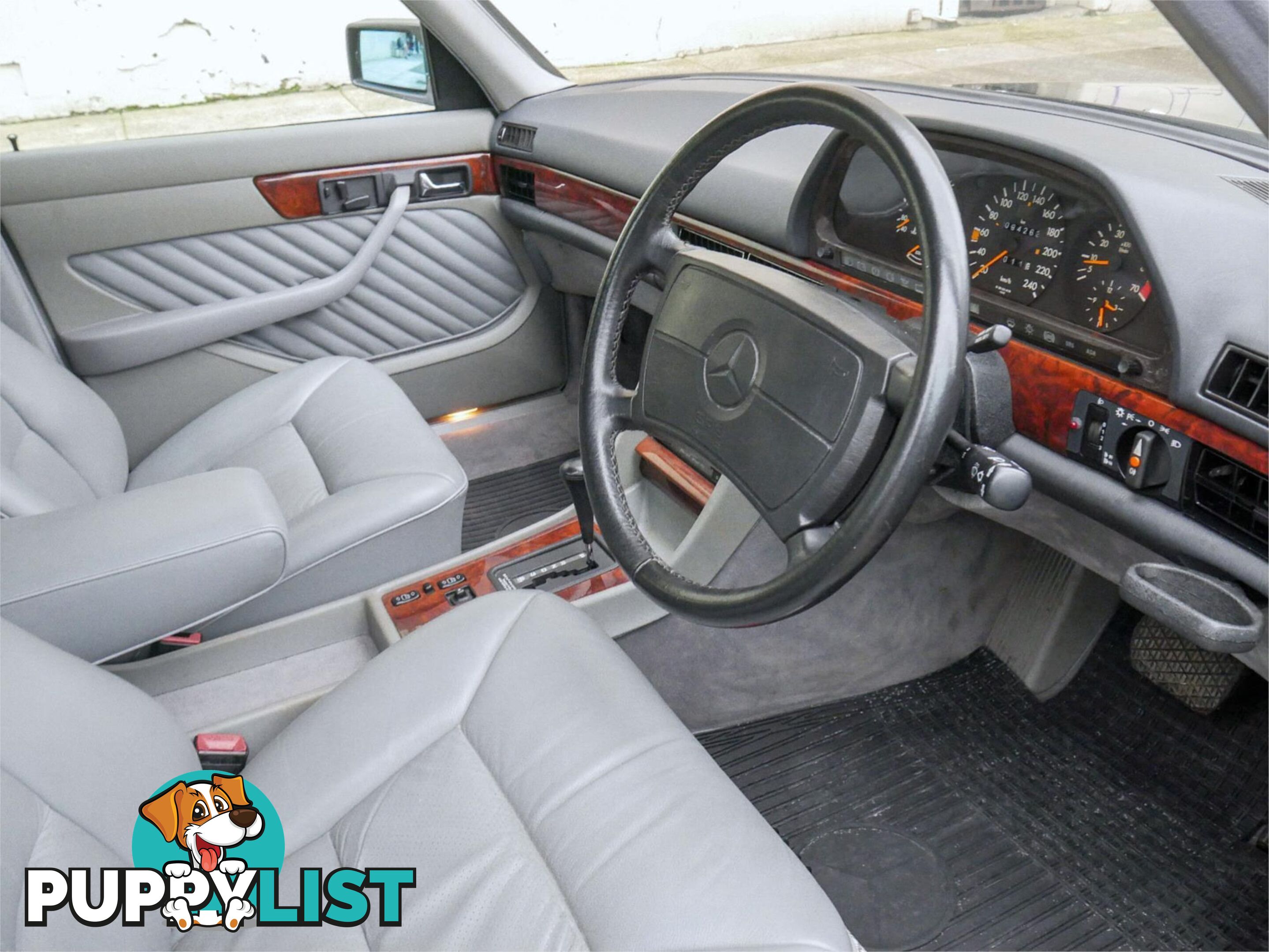 1991 MERCEDES-BENZ 420 SE  4D SEDAN
