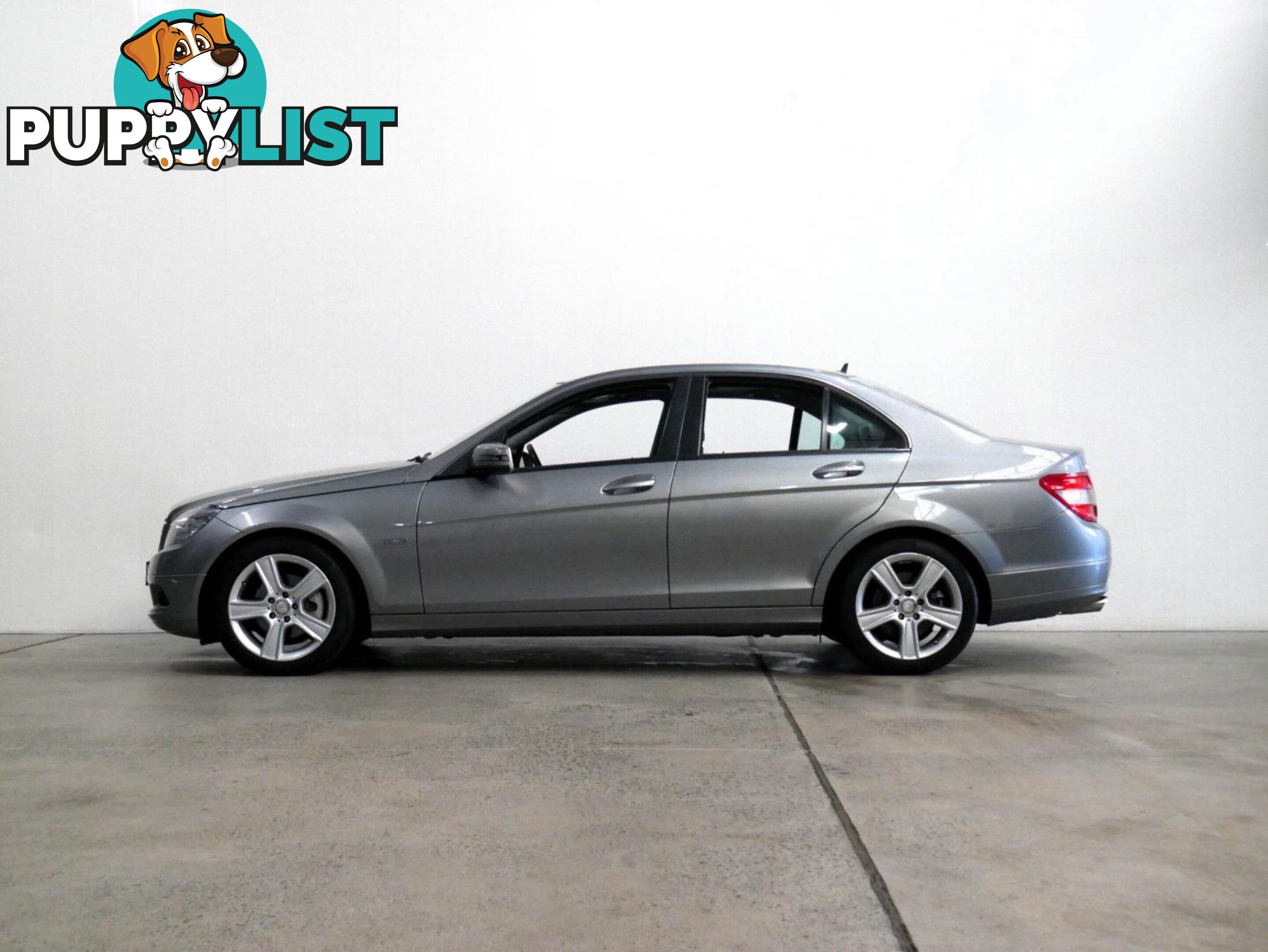 2010 MERCEDES-BENZ C200 CGI W204MY10 4D SEDAN