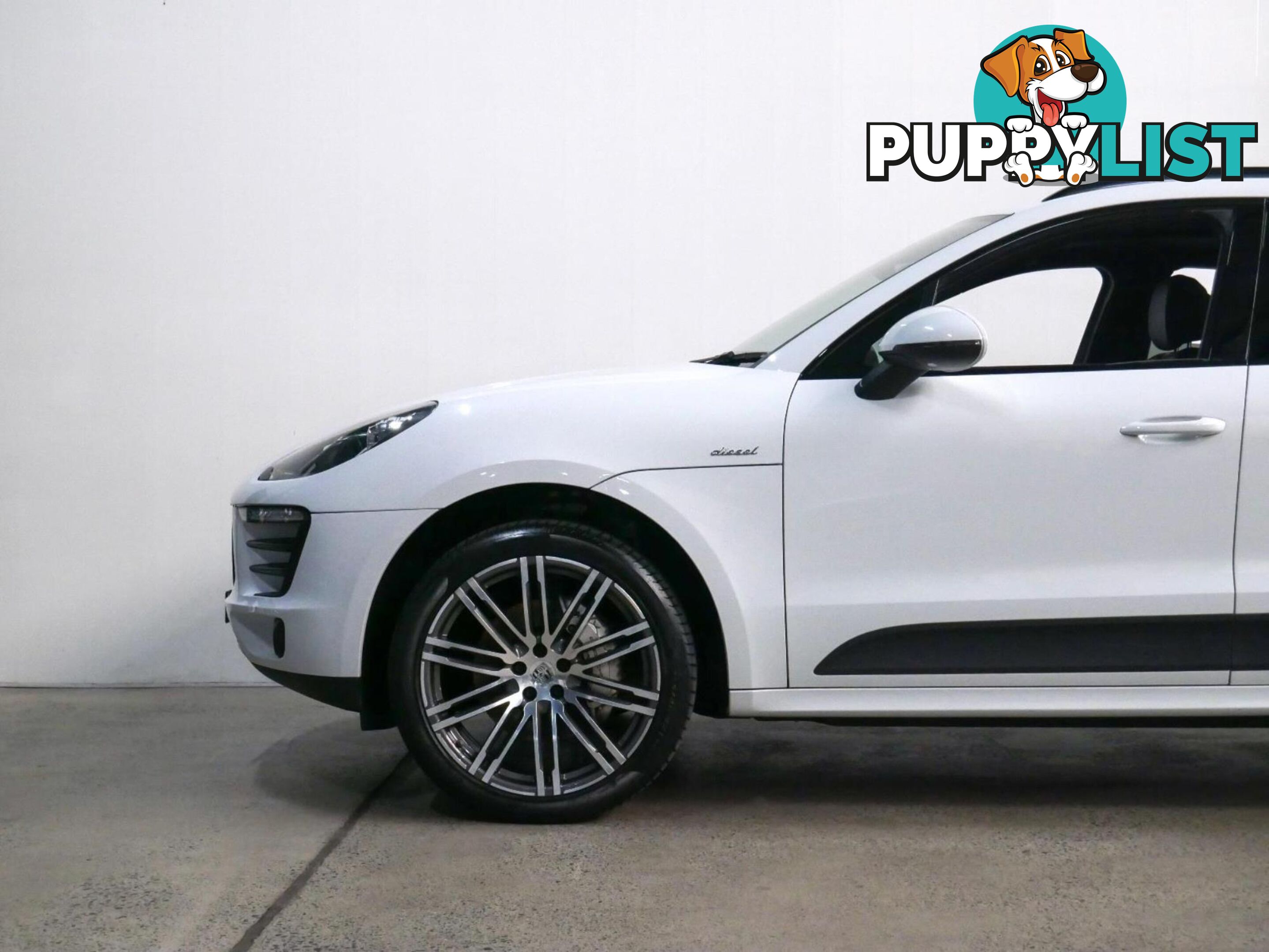 2016 PORSCHE MACAN SDIESEL MY17 4D WAGON