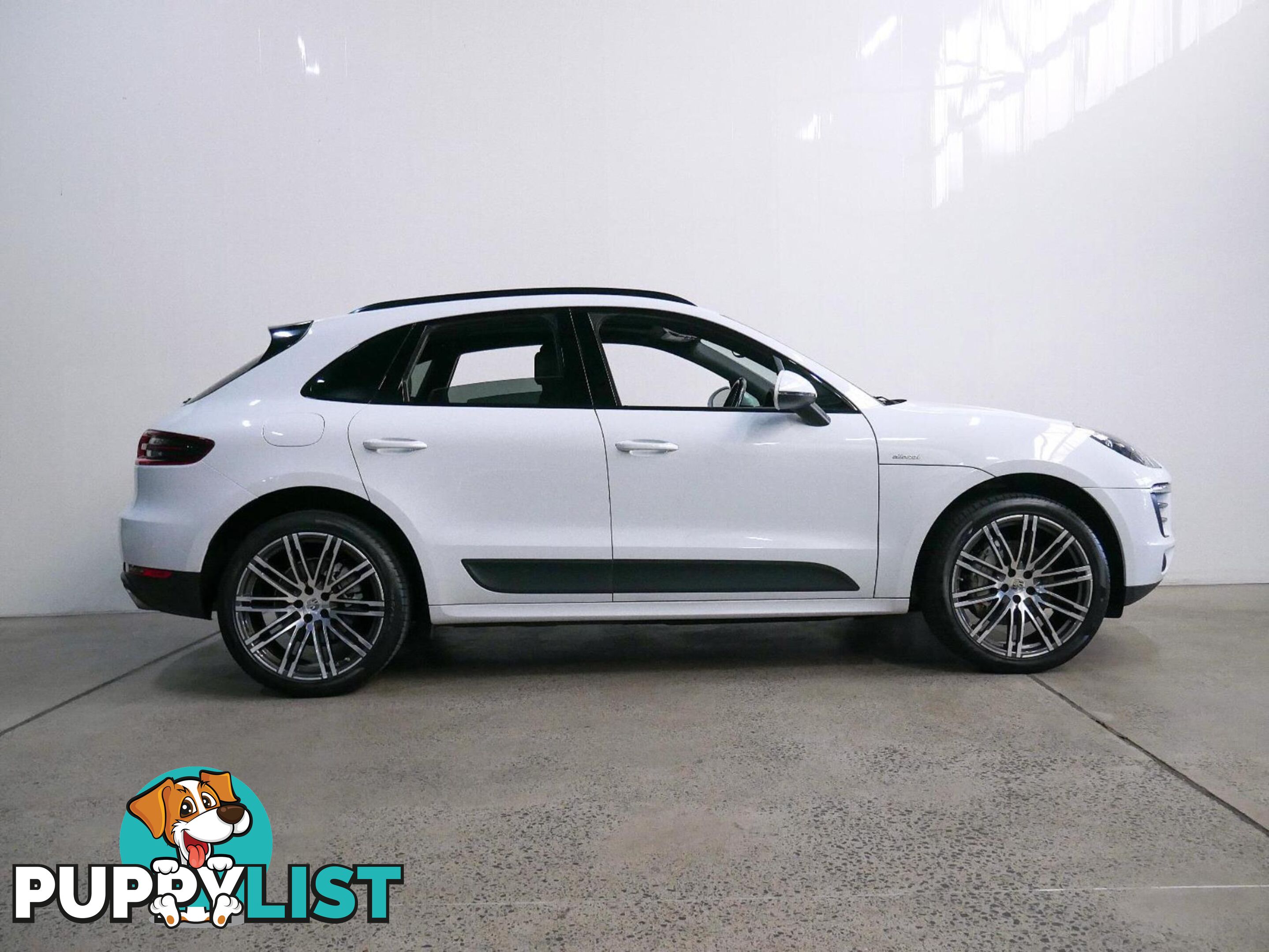 2016 PORSCHE MACAN SDIESEL MY17 4D WAGON