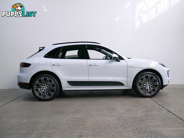 2016 PORSCHE MACAN SDIESEL MY17 4D WAGON