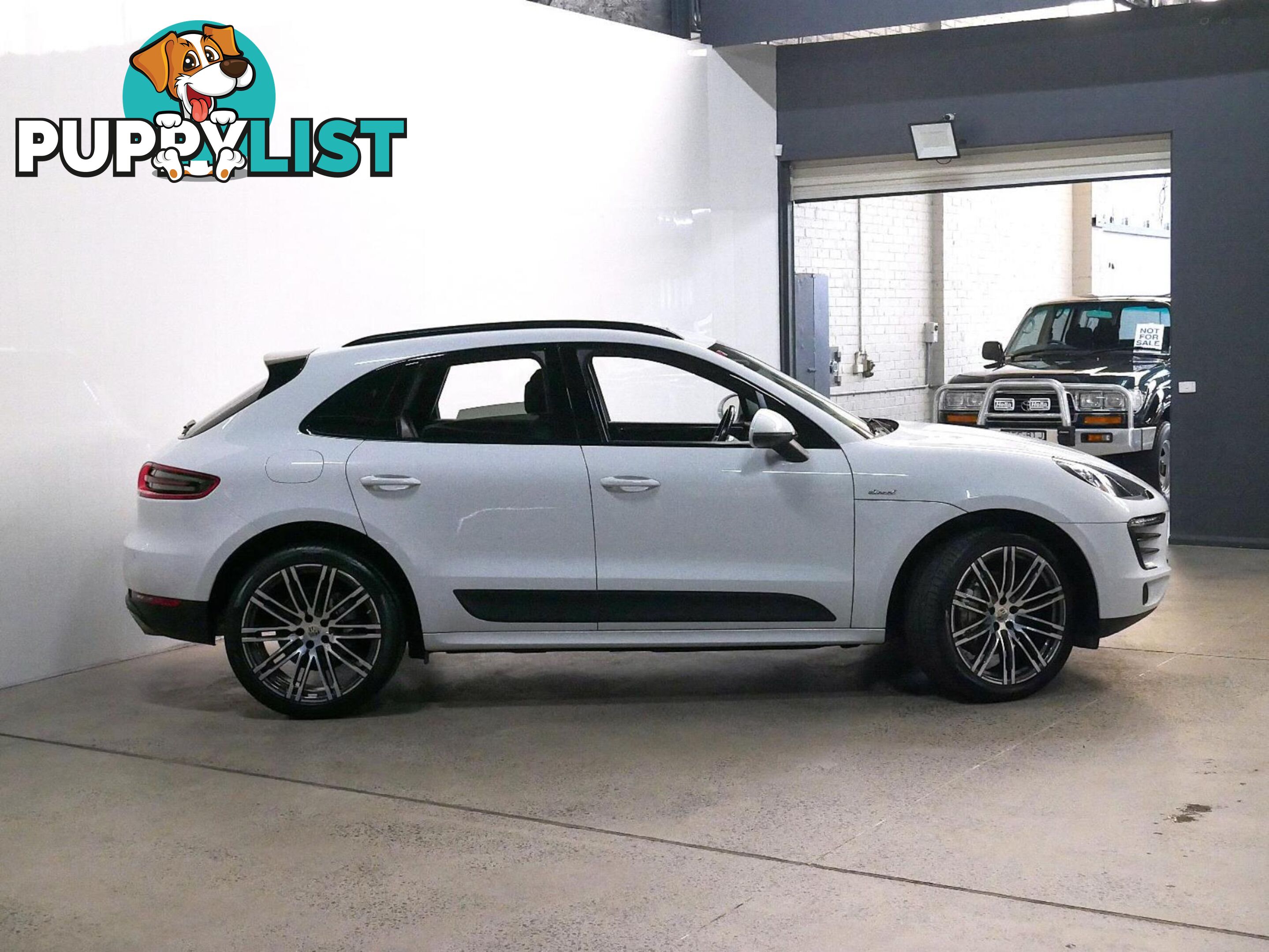 2016 PORSCHE MACAN SDIESEL MY17 4D WAGON