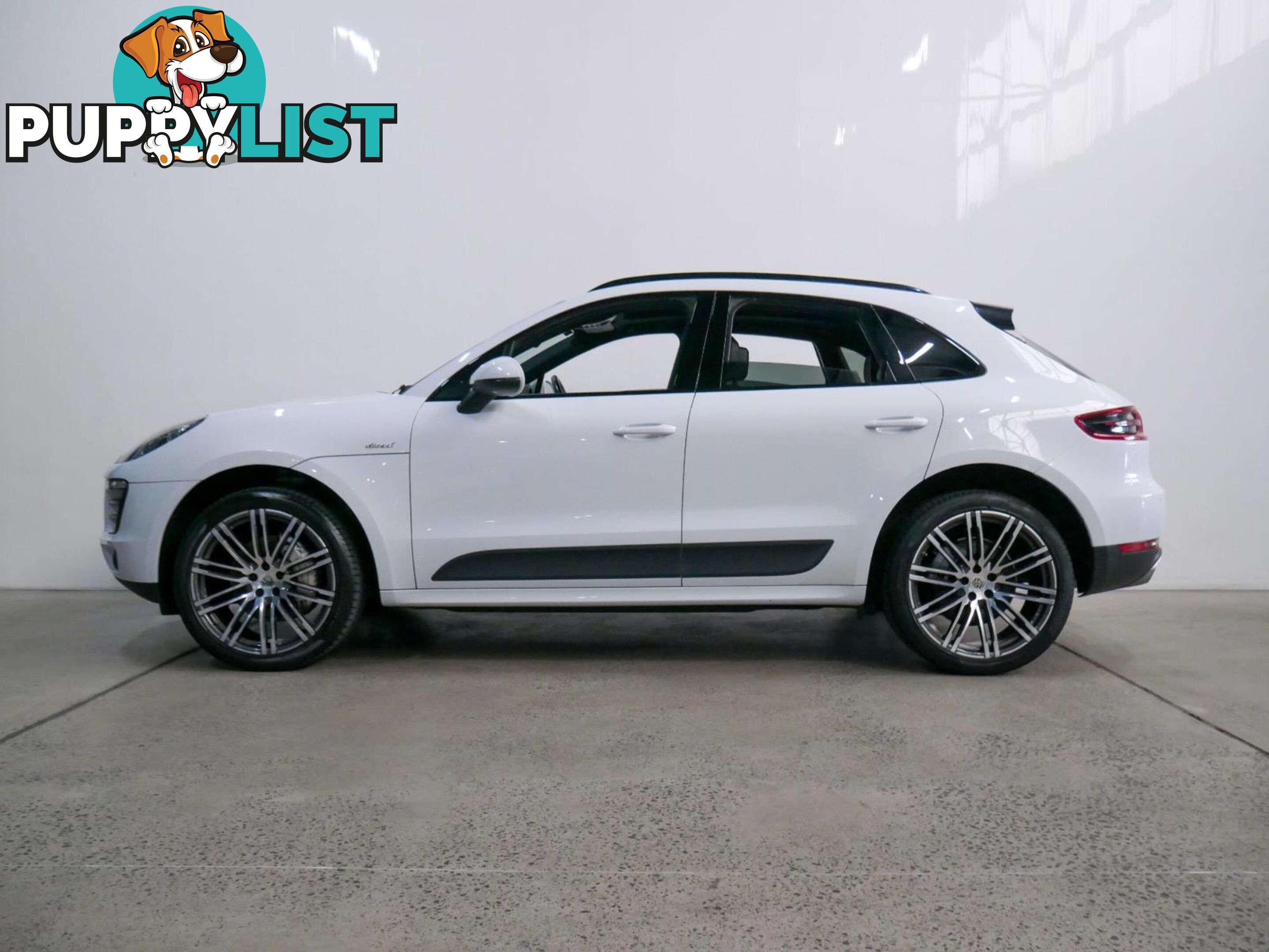 2016 PORSCHE MACAN SDIESEL MY17 4D WAGON