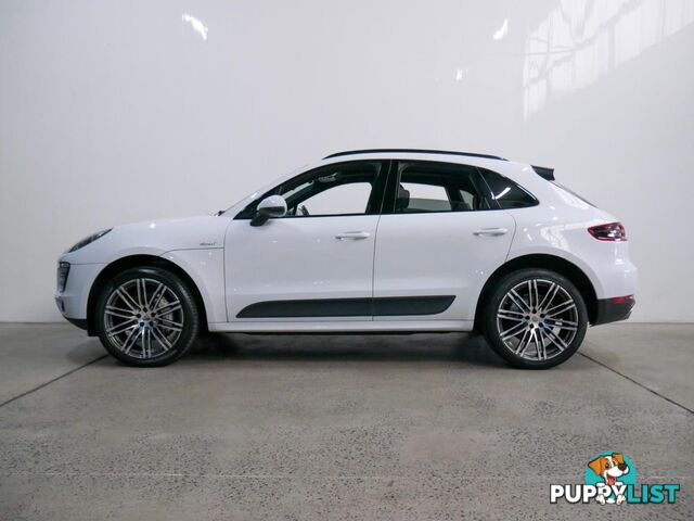 2016 PORSCHE MACAN SDIESEL MY17 4D WAGON