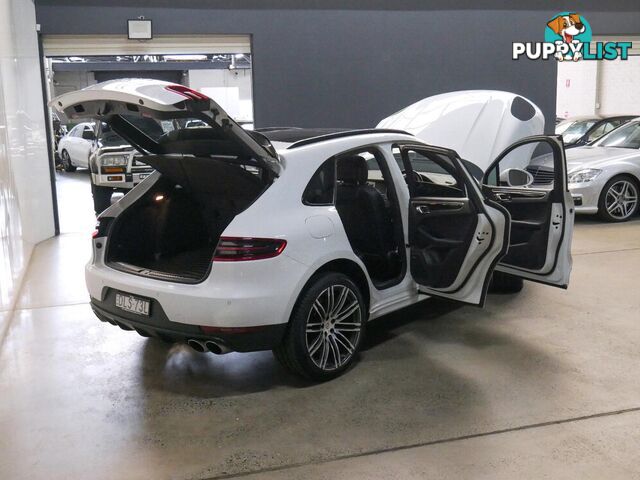 2016 PORSCHE MACAN SDIESEL MY17 4D WAGON