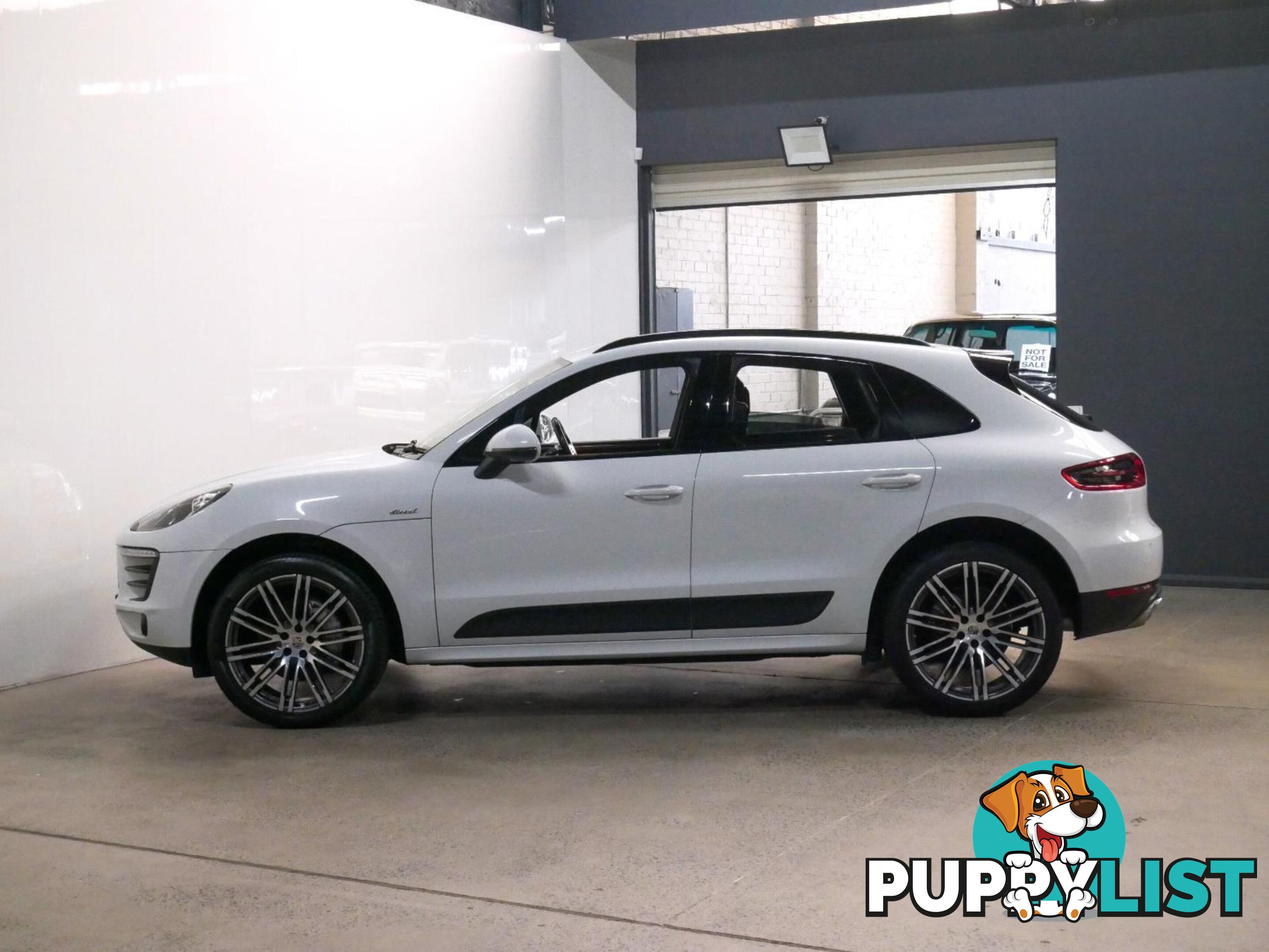 2016 PORSCHE MACAN SDIESEL MY17 4D WAGON