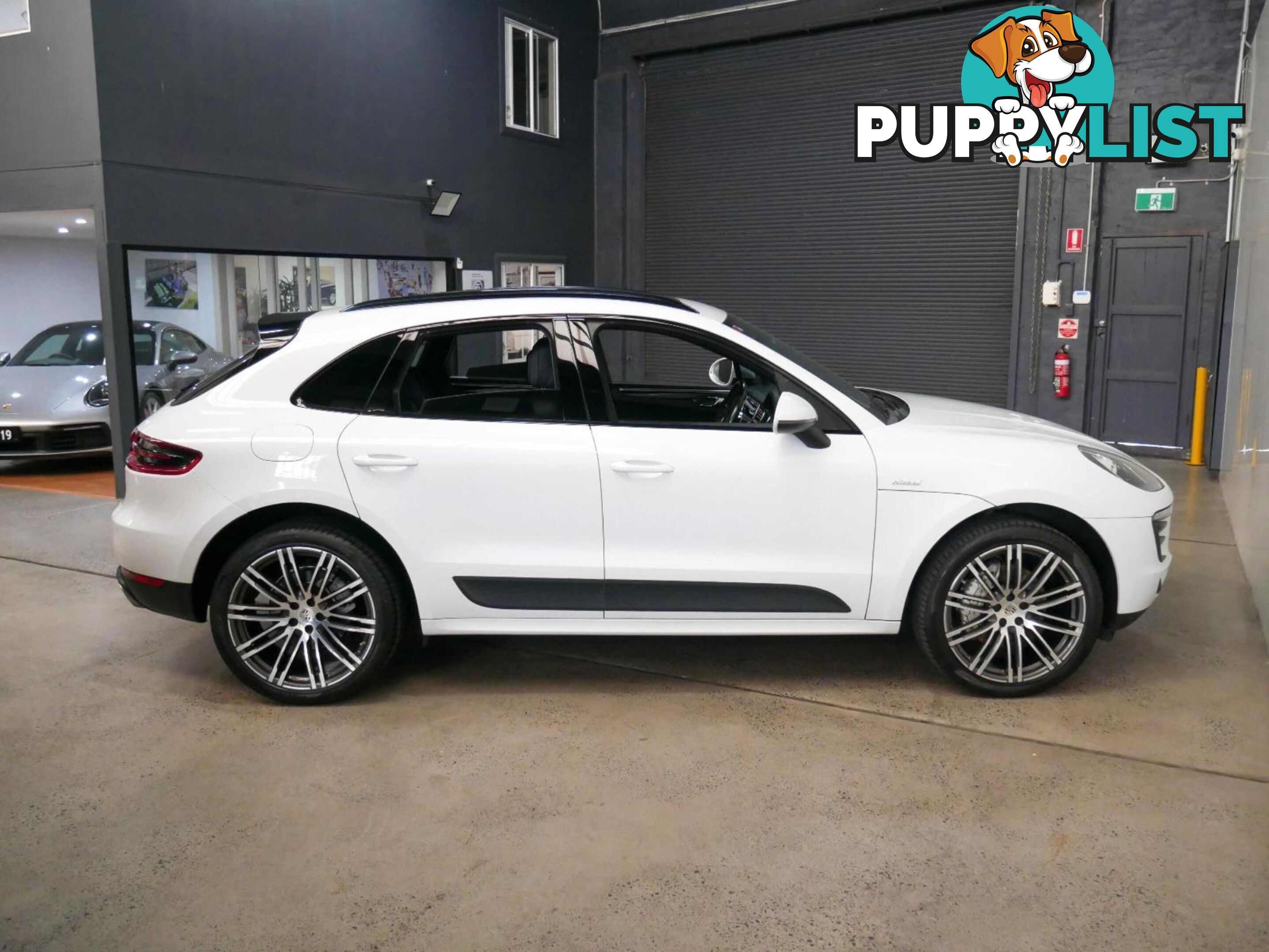 2016 PORSCHE MACAN SDIESEL MY17 4D WAGON