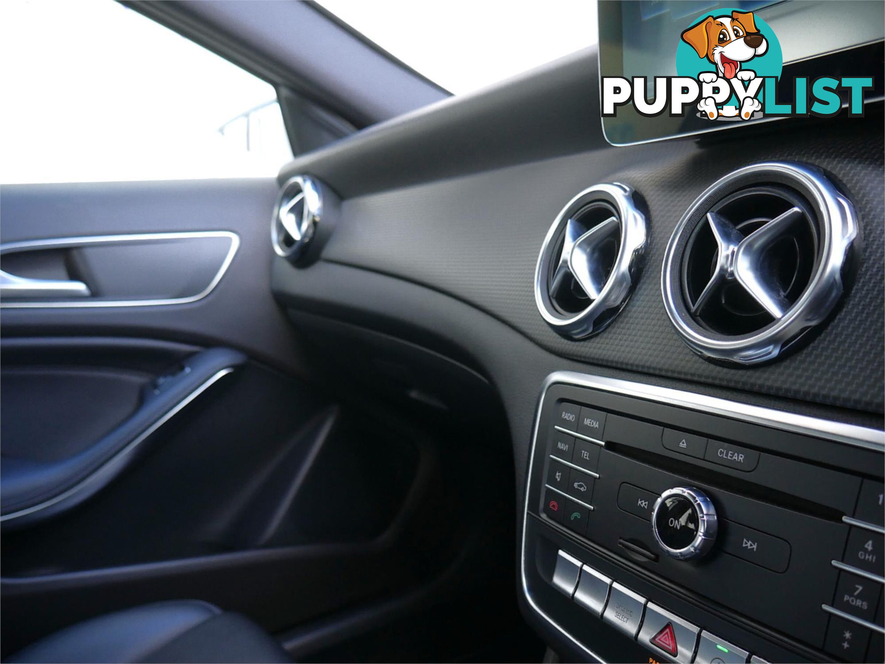 2018 MERCEDES-BENZ GLA 180 X156MY18 4D WAGON
