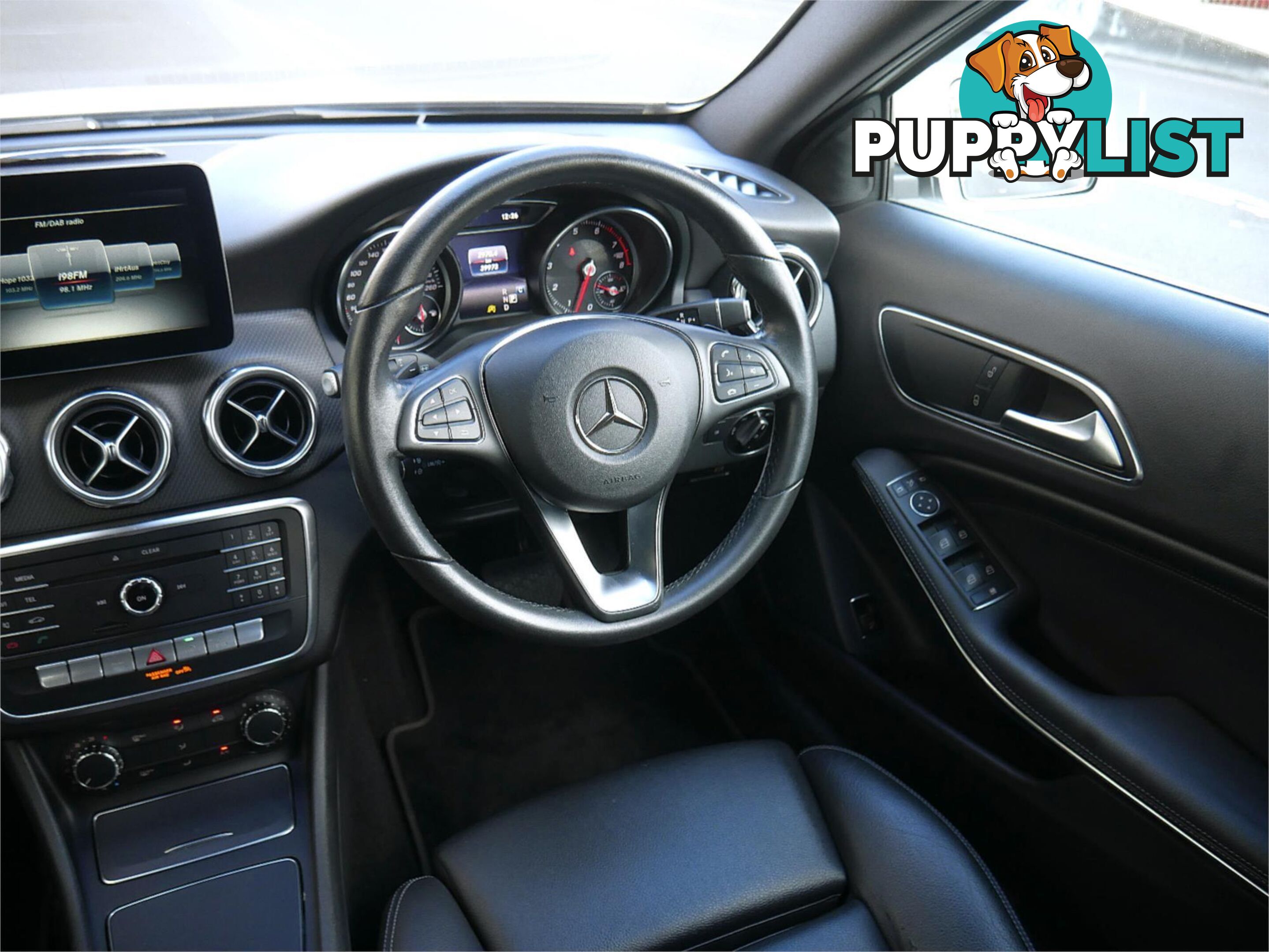 2018 MERCEDES-BENZ GLA 180 X156MY18 4D WAGON