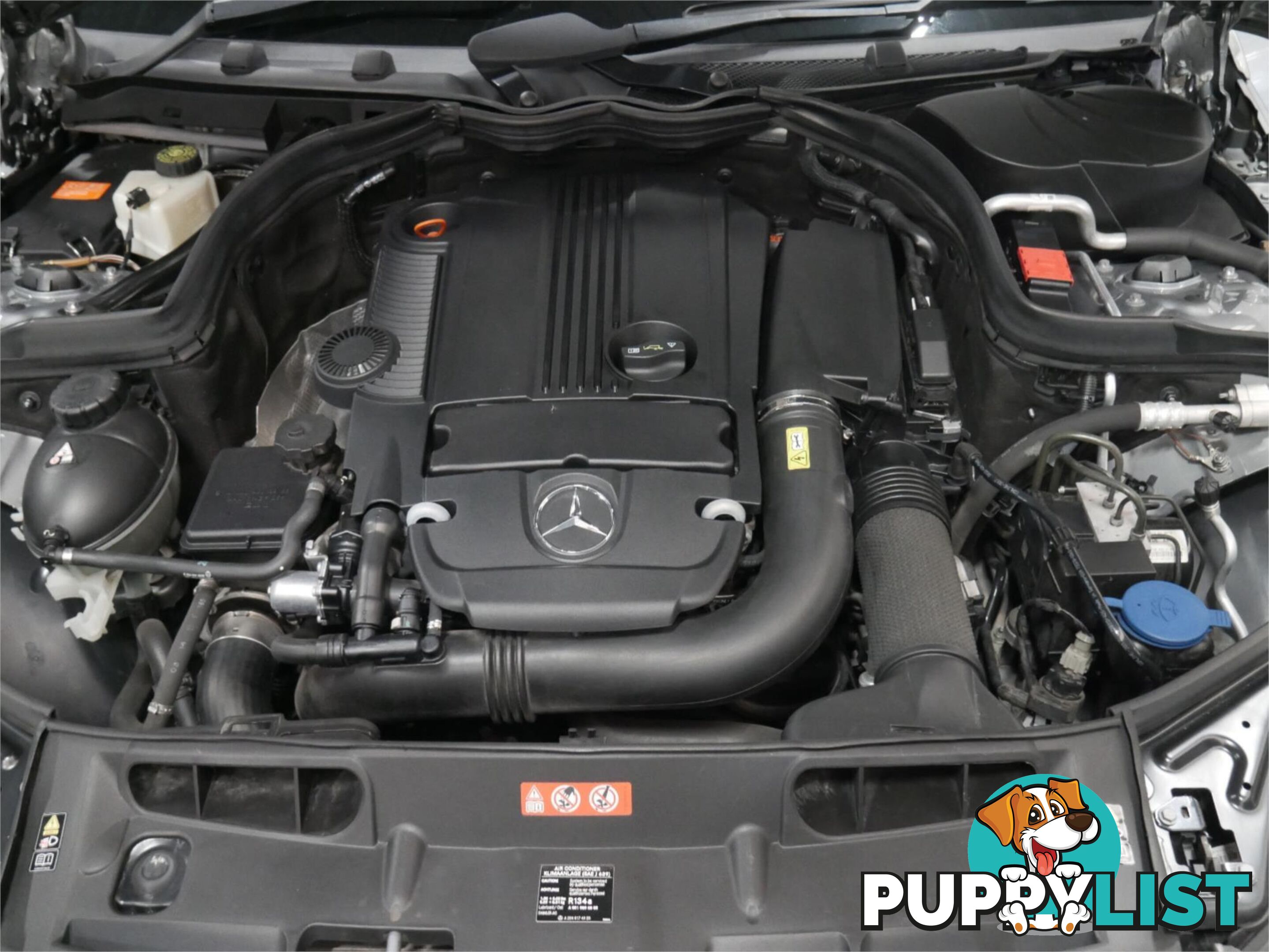 2012 MERCEDES-BENZ C250 AVANTGARDEBE W204MY11 4D SEDAN