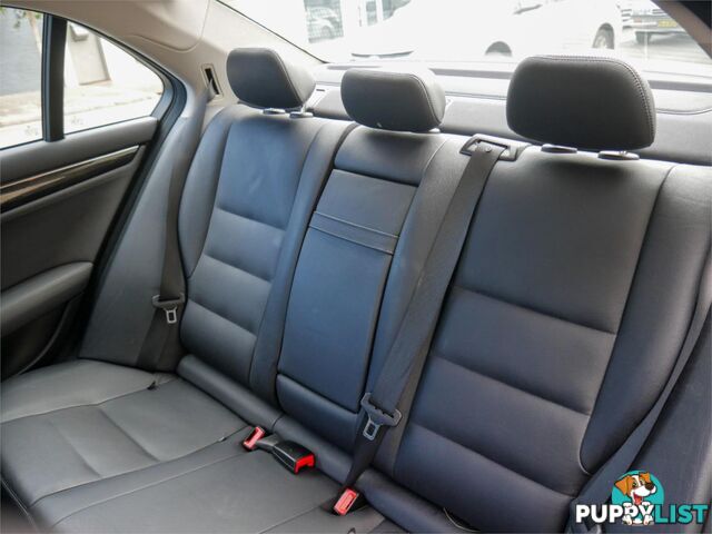 2012 MERCEDES-BENZ C250 AVANTGARDEBE W204MY11 4D SEDAN