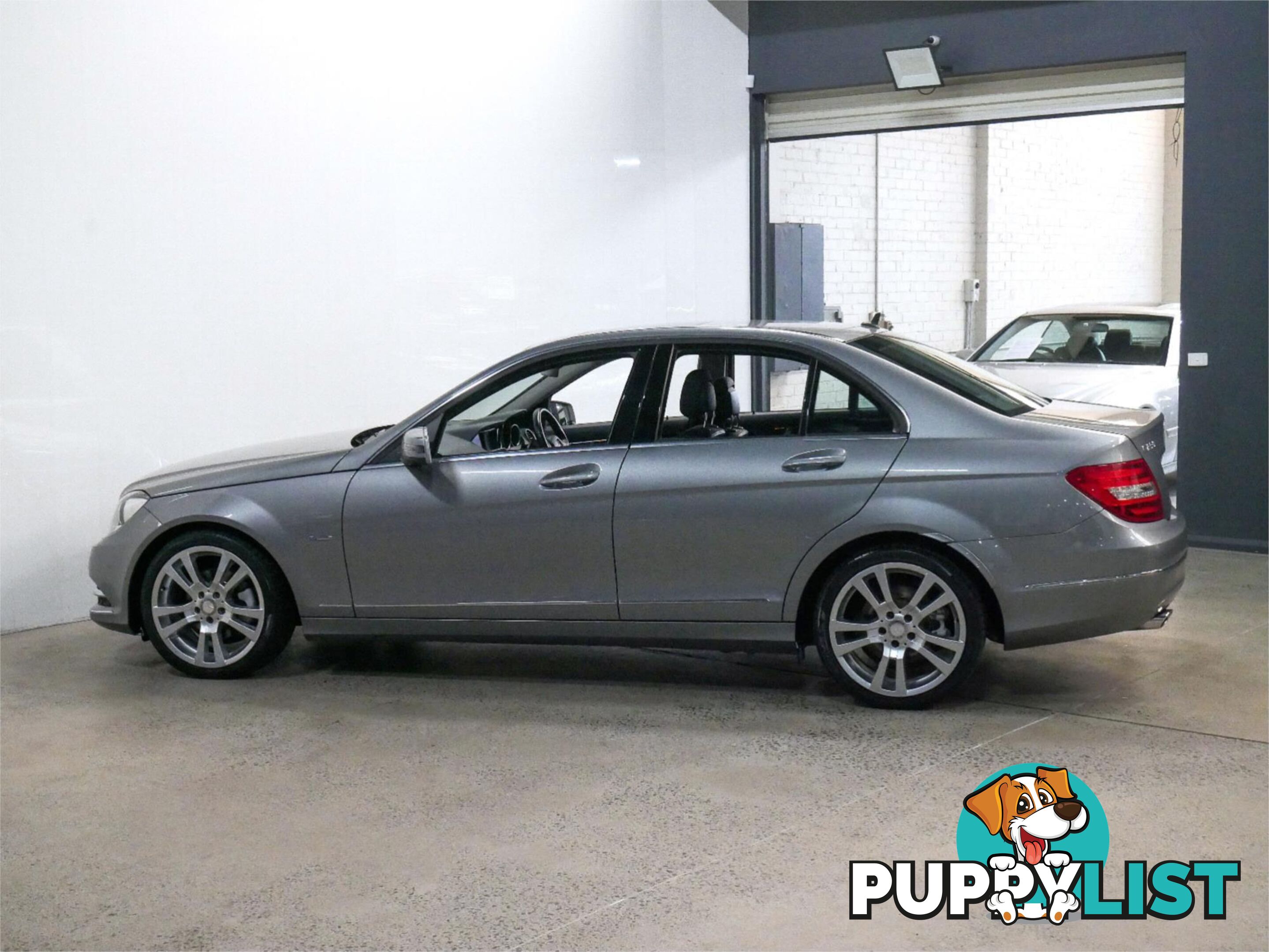 2012 MERCEDES-BENZ C250 AVANTGARDEBE W204MY12 4D SEDAN