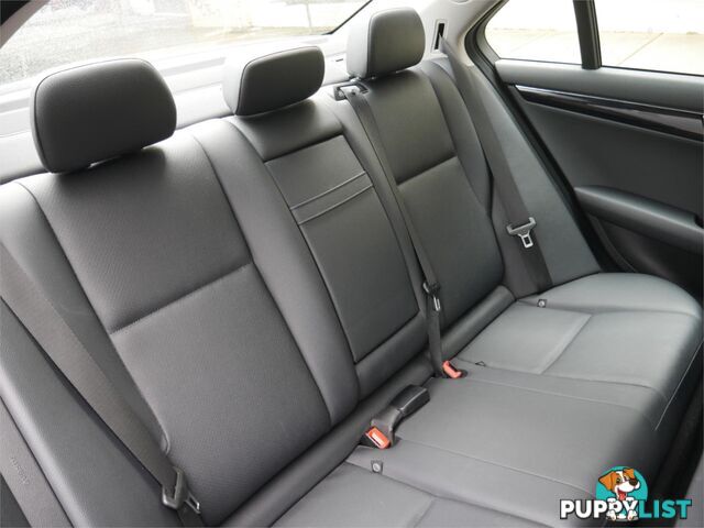 2010 MERCEDES-BENZ C200 CGI W204MY10 4D SEDAN