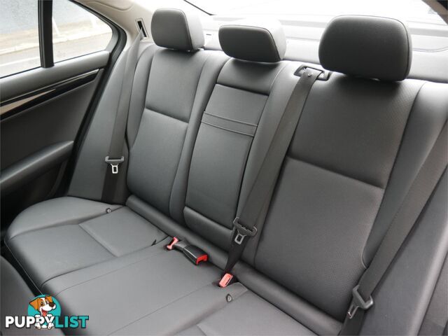 2010 MERCEDES-BENZ C200 CGI W204MY10 4D SEDAN