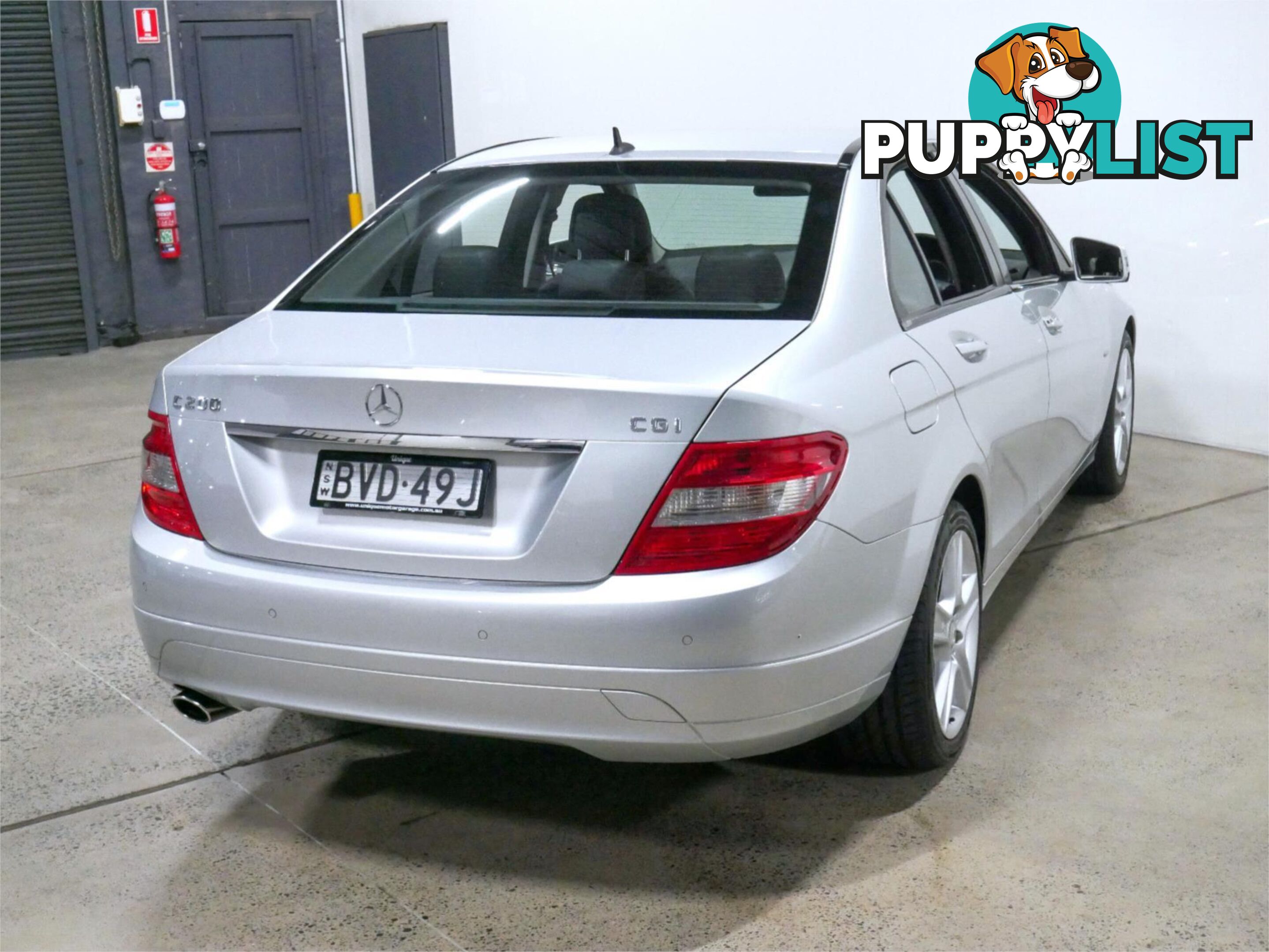 2010 MERCEDES-BENZ C200 CGI W204MY10 4D SEDAN