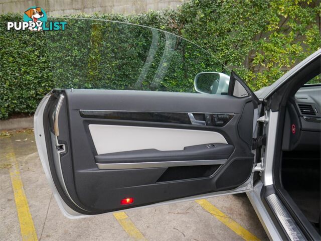 2009 MERCEDES-BENZ E350 AVANTGARDE 207 2D COUPE