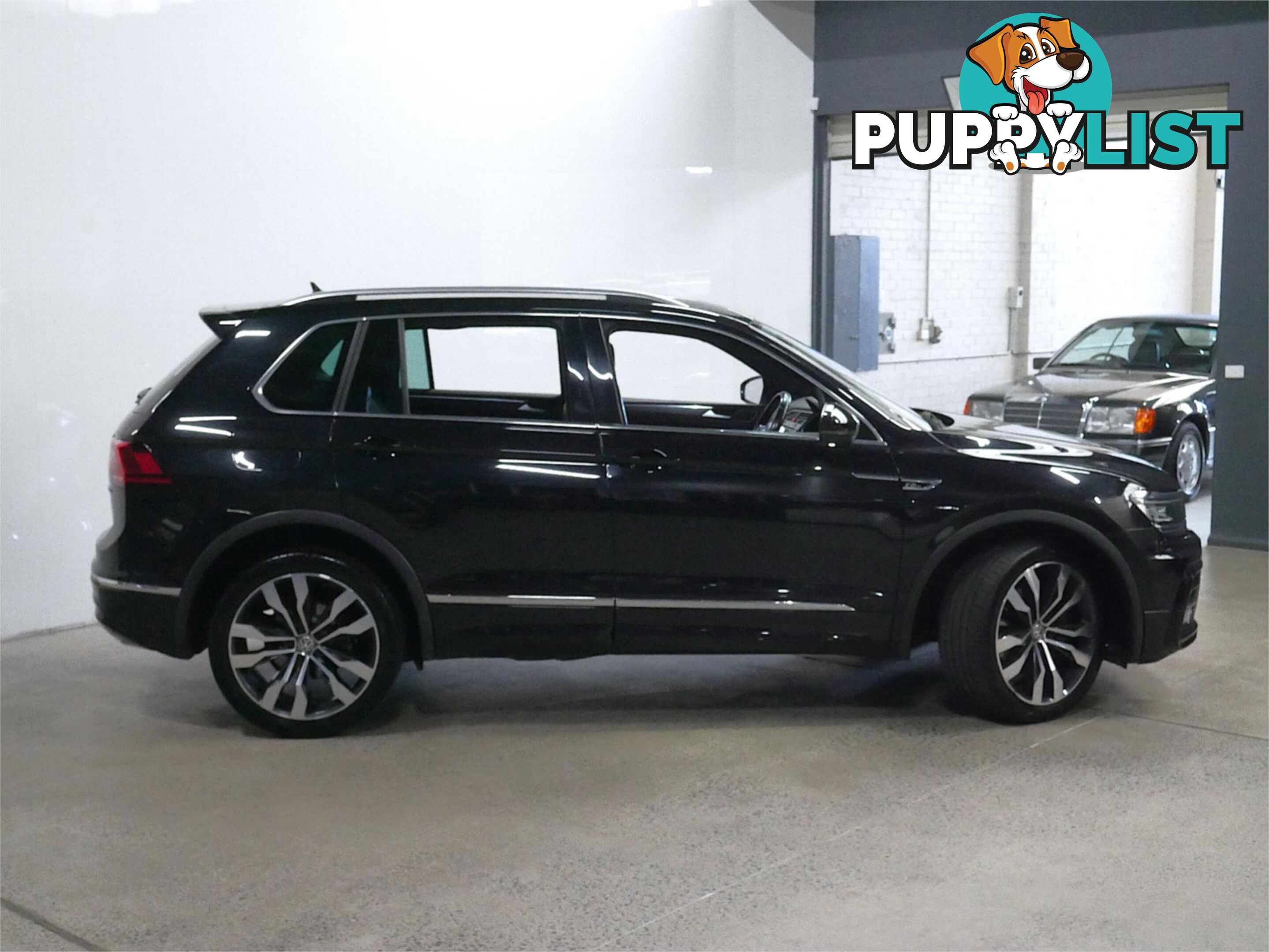 2019 VOLKSWAGEN TIGUAN 162TSIHIGHLINE 5NAMY19 4D WAGON