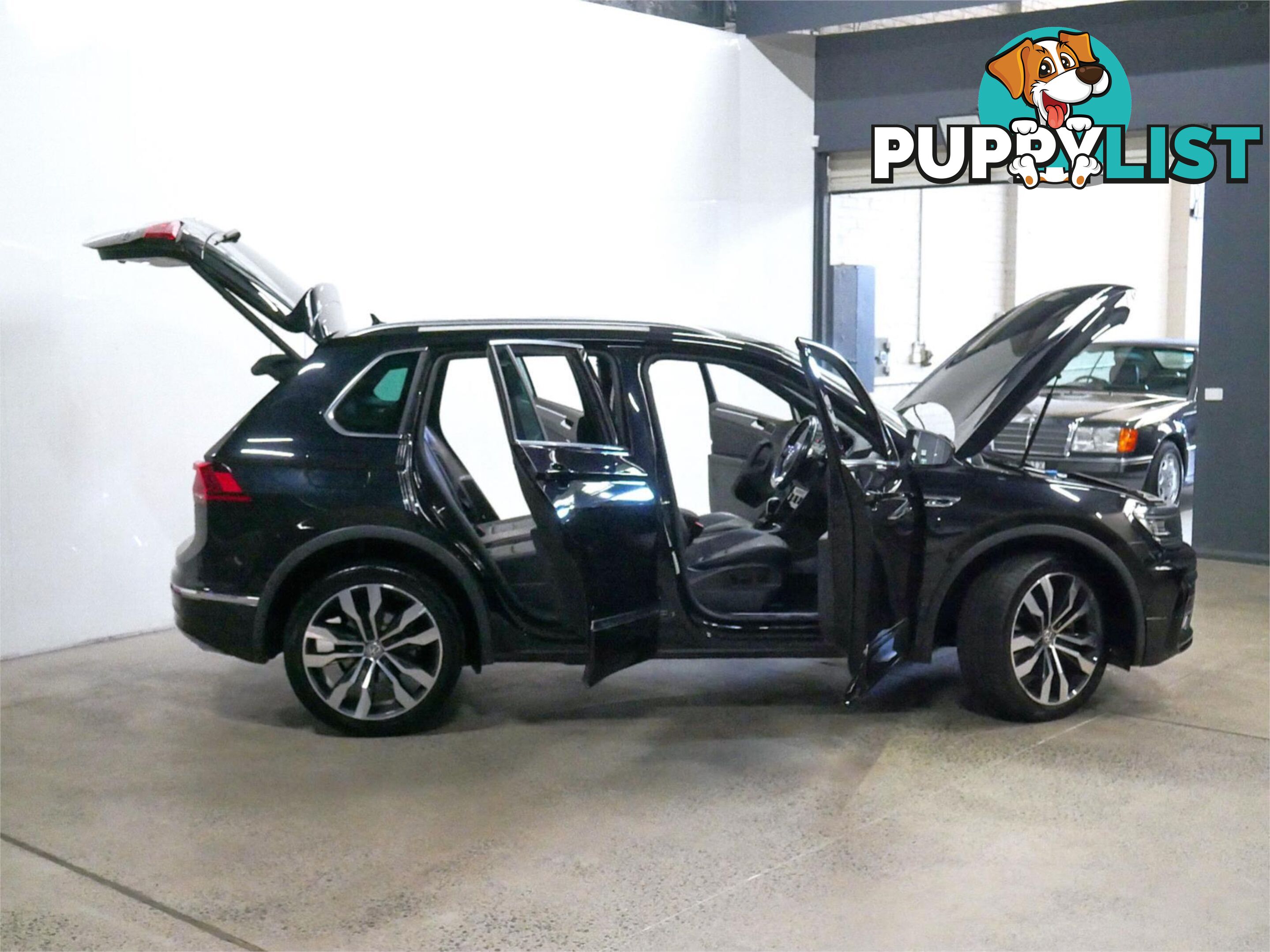 2019 VOLKSWAGEN TIGUAN 162TSIHIGHLINE 5NAMY19 4D WAGON