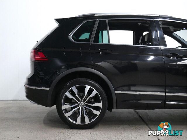 2019 VOLKSWAGEN TIGUAN 162TSIHIGHLINE 5NAMY19 4D WAGON