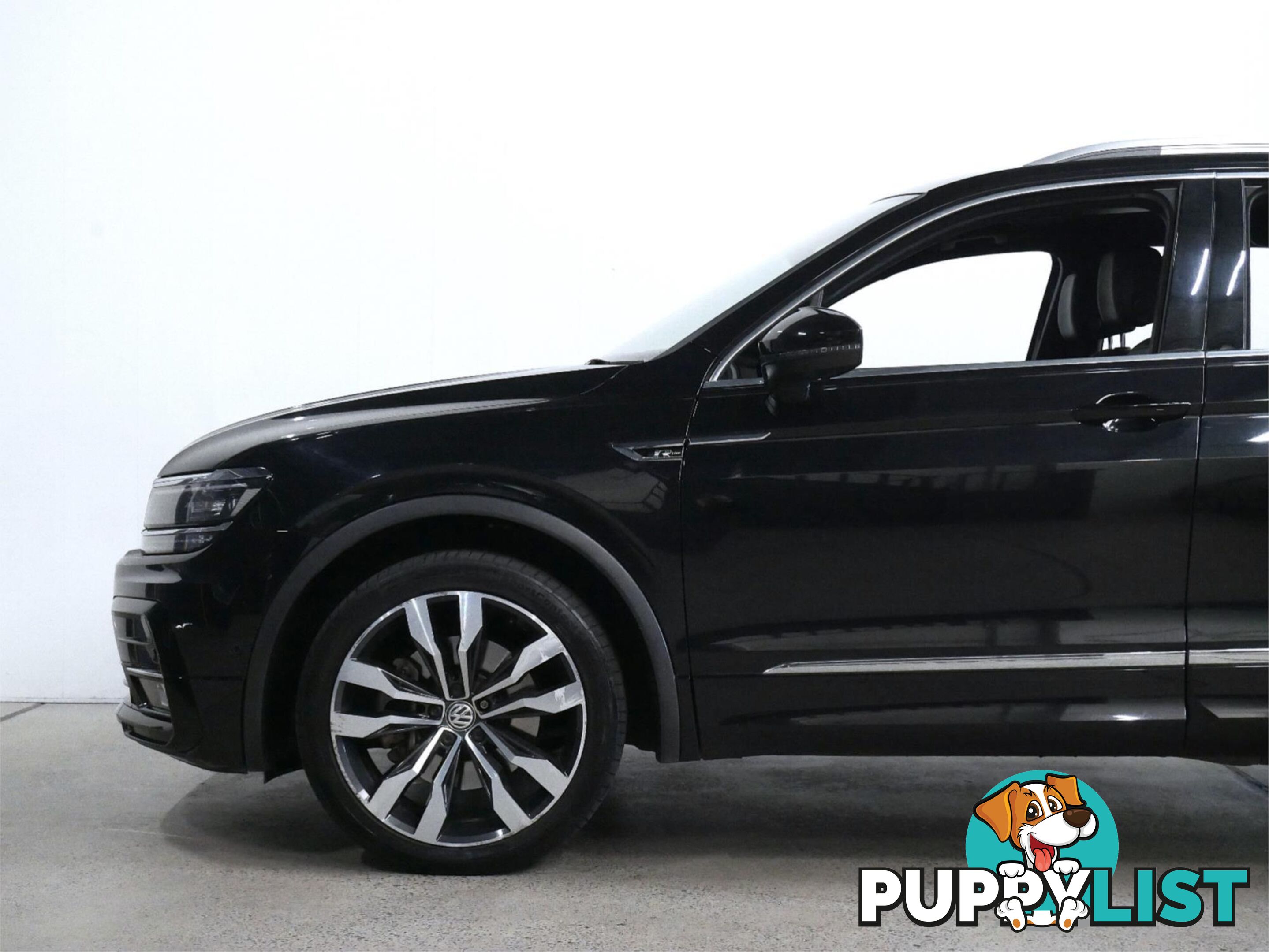 2019 VOLKSWAGEN TIGUAN 162TSIHIGHLINE 5NAMY19 4D WAGON