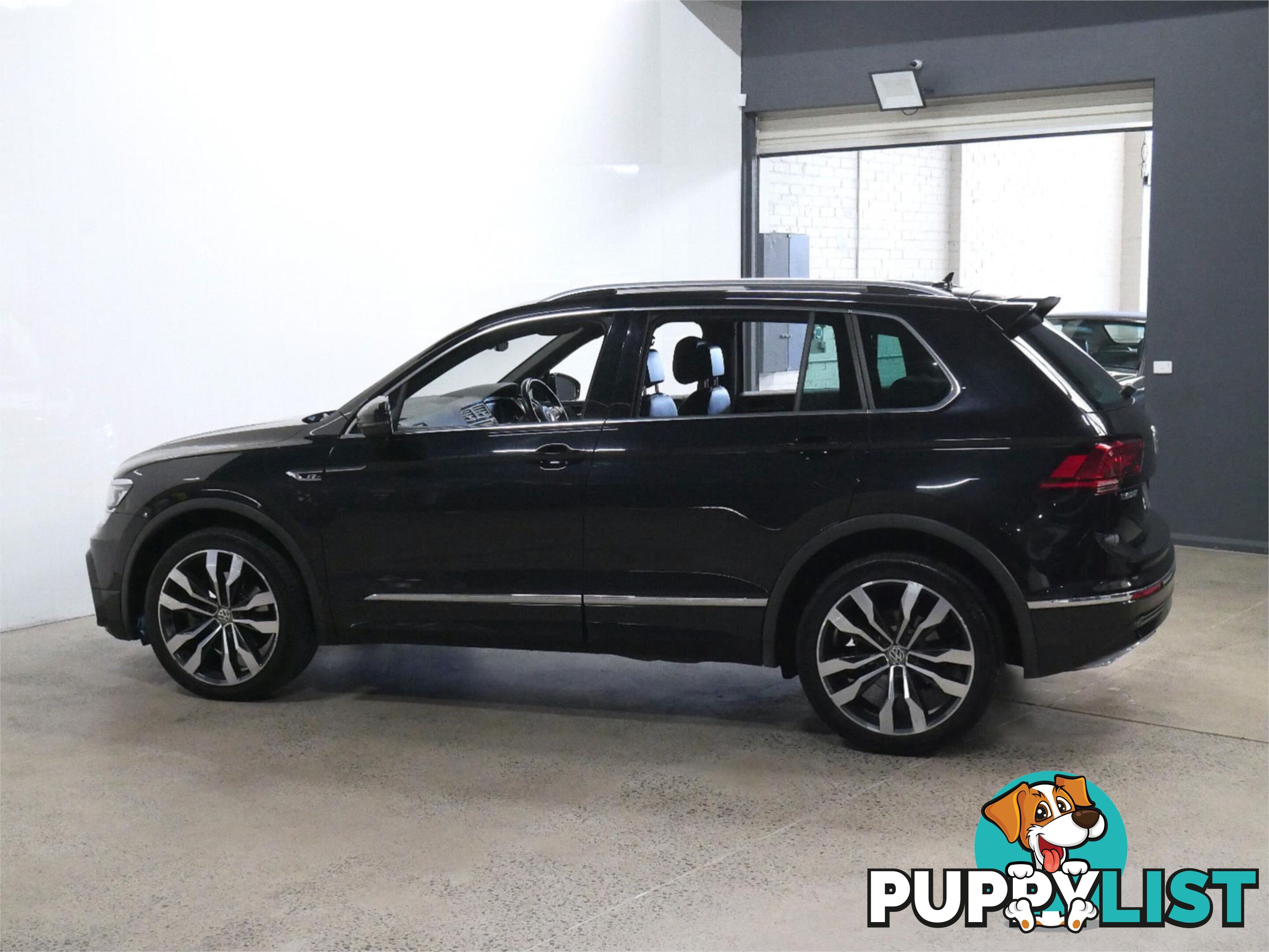 2019 VOLKSWAGEN TIGUAN 162TSIHIGHLINE 5NAMY19 4D WAGON