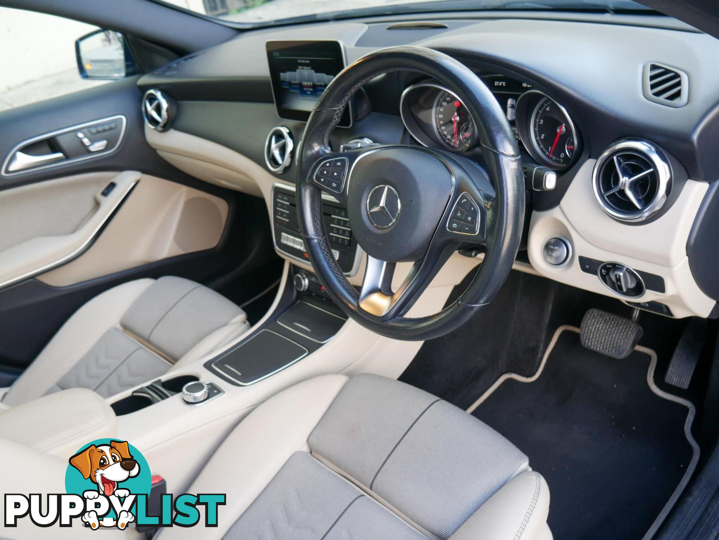 2019 MERCEDES-BENZ GLA 180 X156MY19 4D WAGON