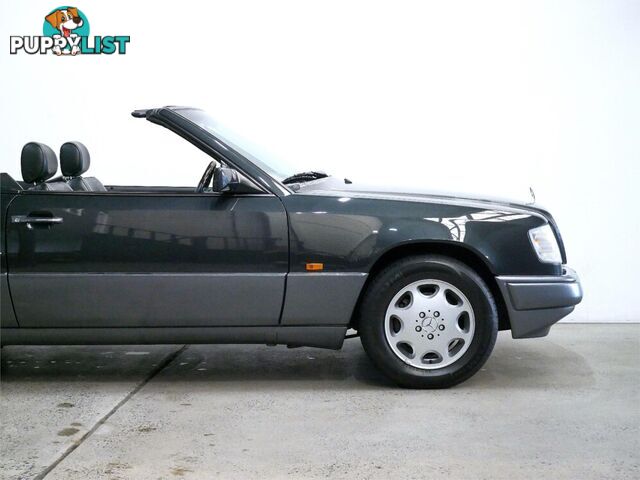 1994 MERCEDES-BENZ E220 CA  2D CABRIOLET