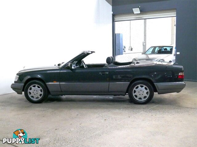 1994 MERCEDES-BENZ E220 CA  2D CABRIOLET