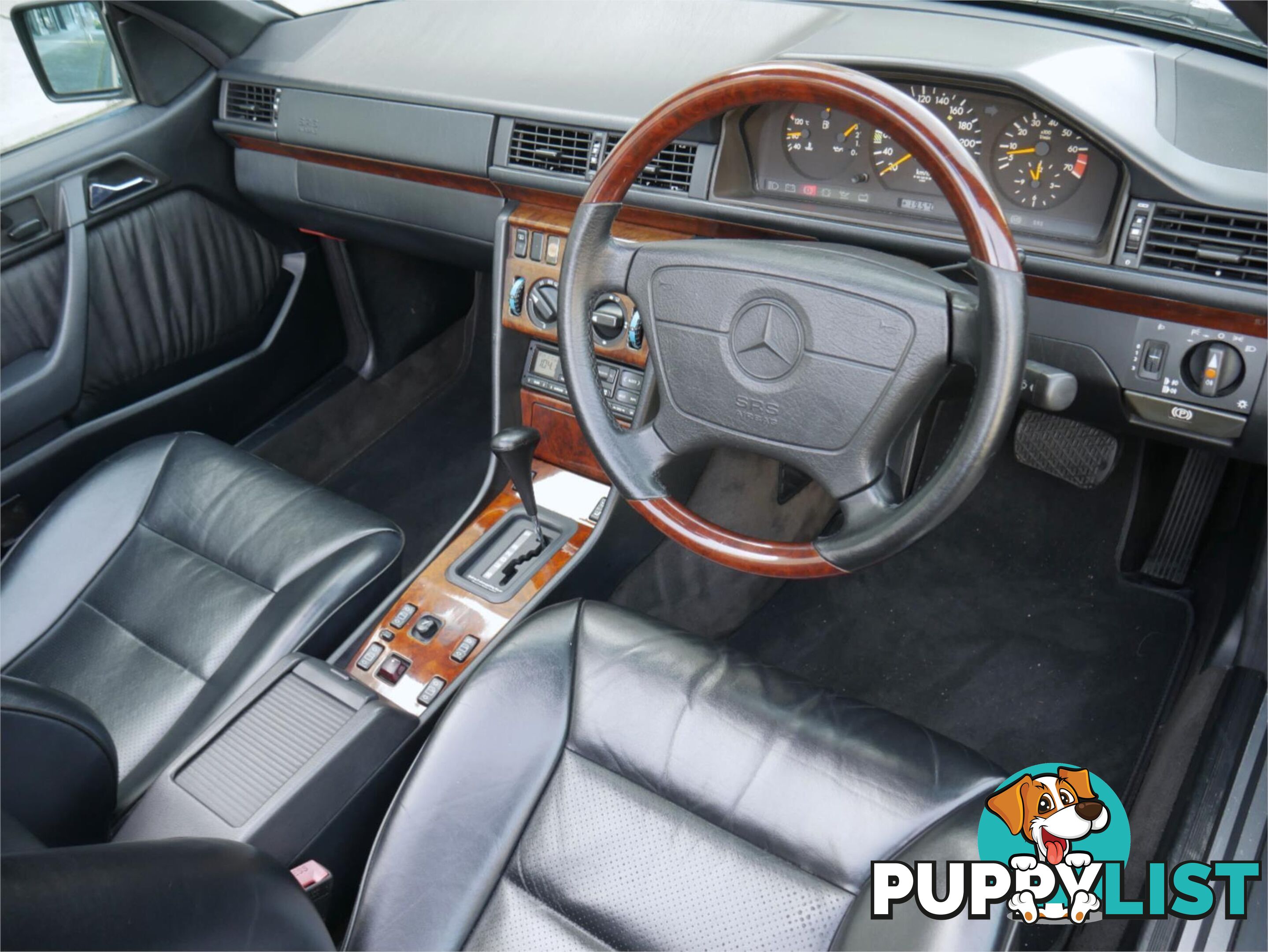 1994 MERCEDES-BENZ E220 CA  2D CABRIOLET