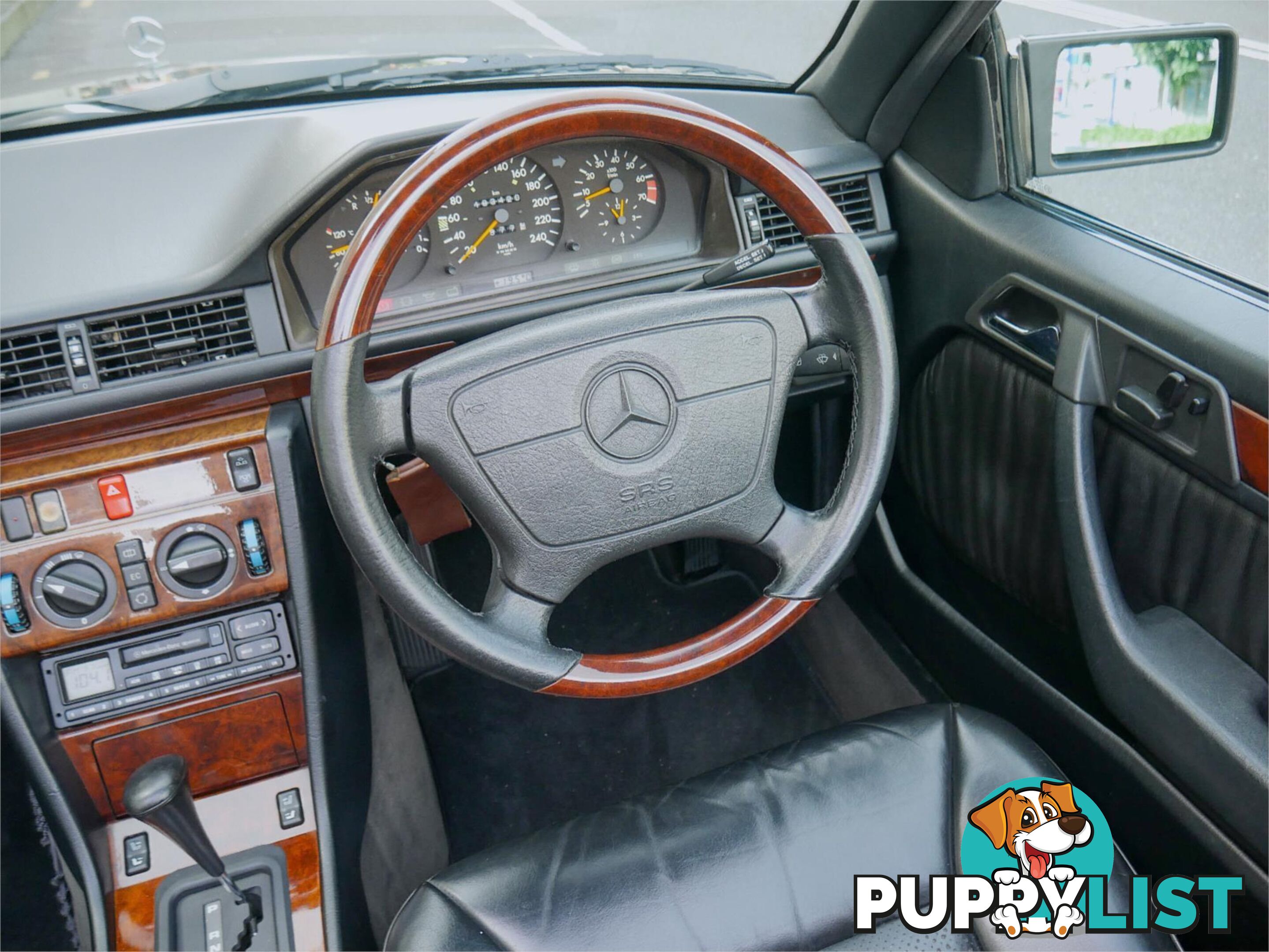 1994 MERCEDES-BENZ E220 CA  2D CABRIOLET