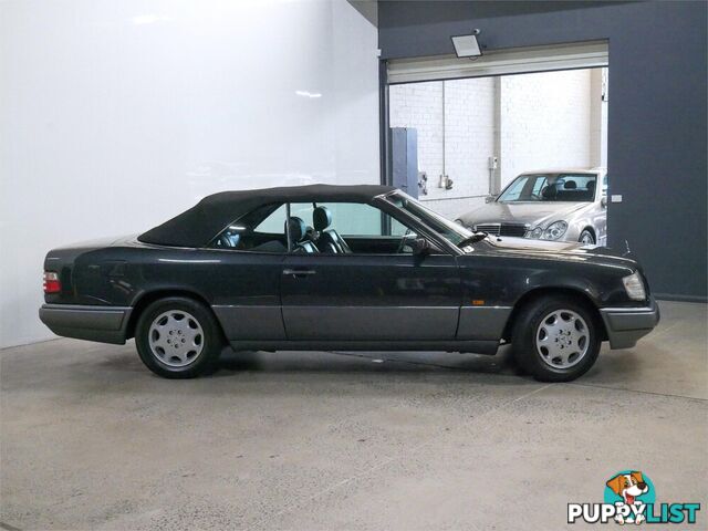 1994 MERCEDES-BENZ E220 CA  2D CABRIOLET