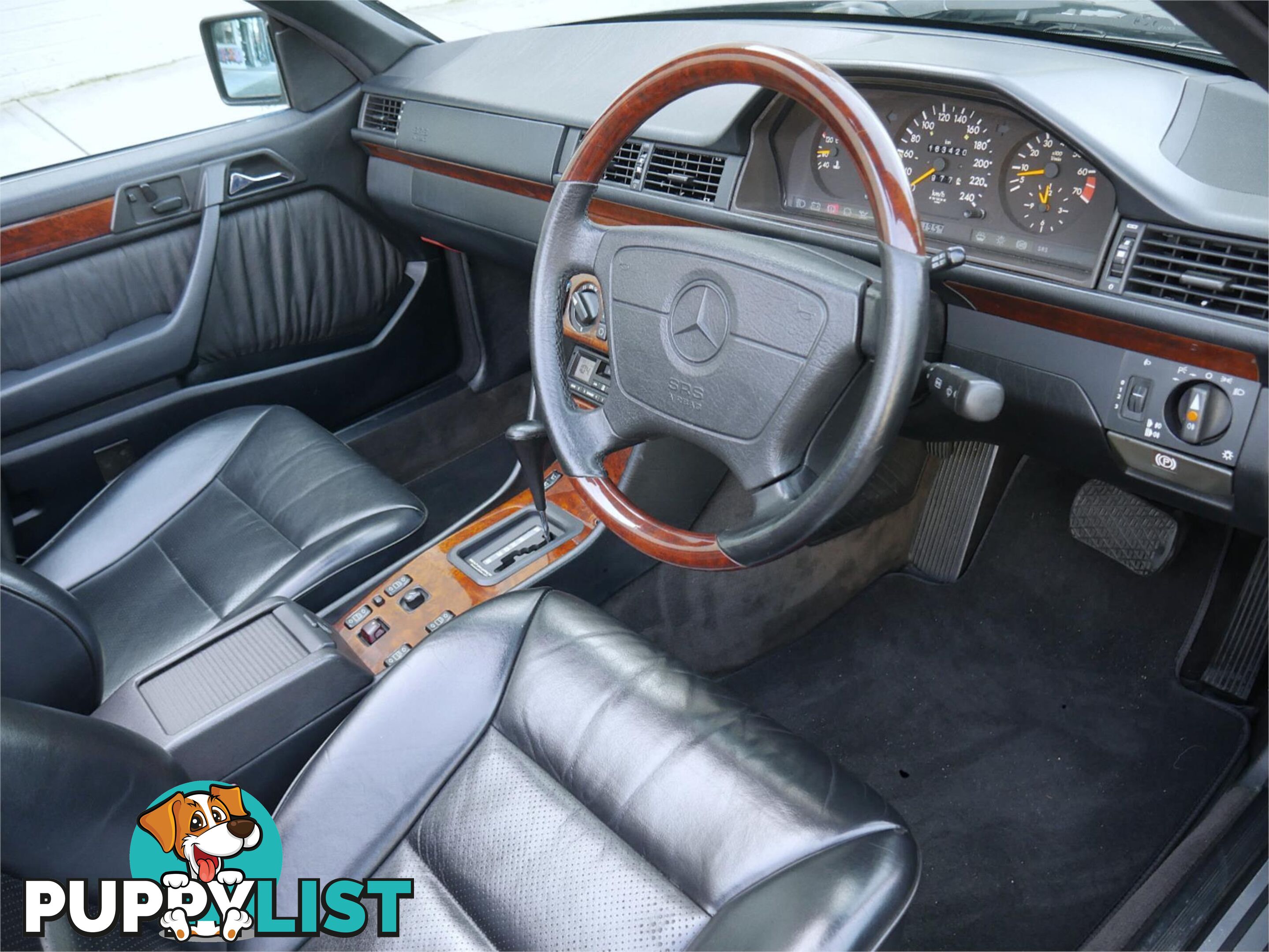 1994 MERCEDES-BENZ E220 CA  2D CABRIOLET