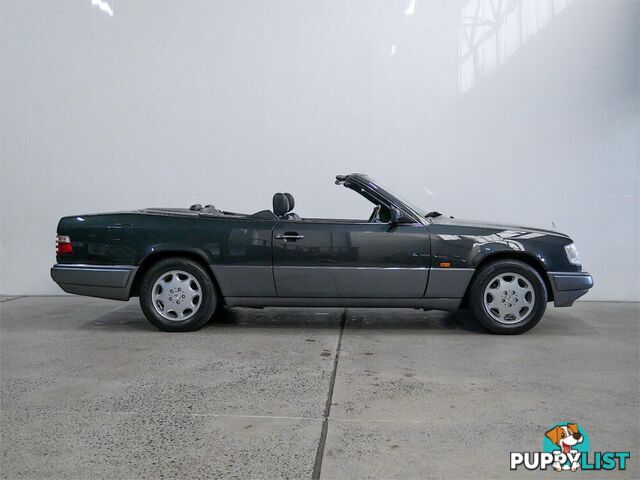 1994 MERCEDES-BENZ E220 CA  2D CABRIOLET