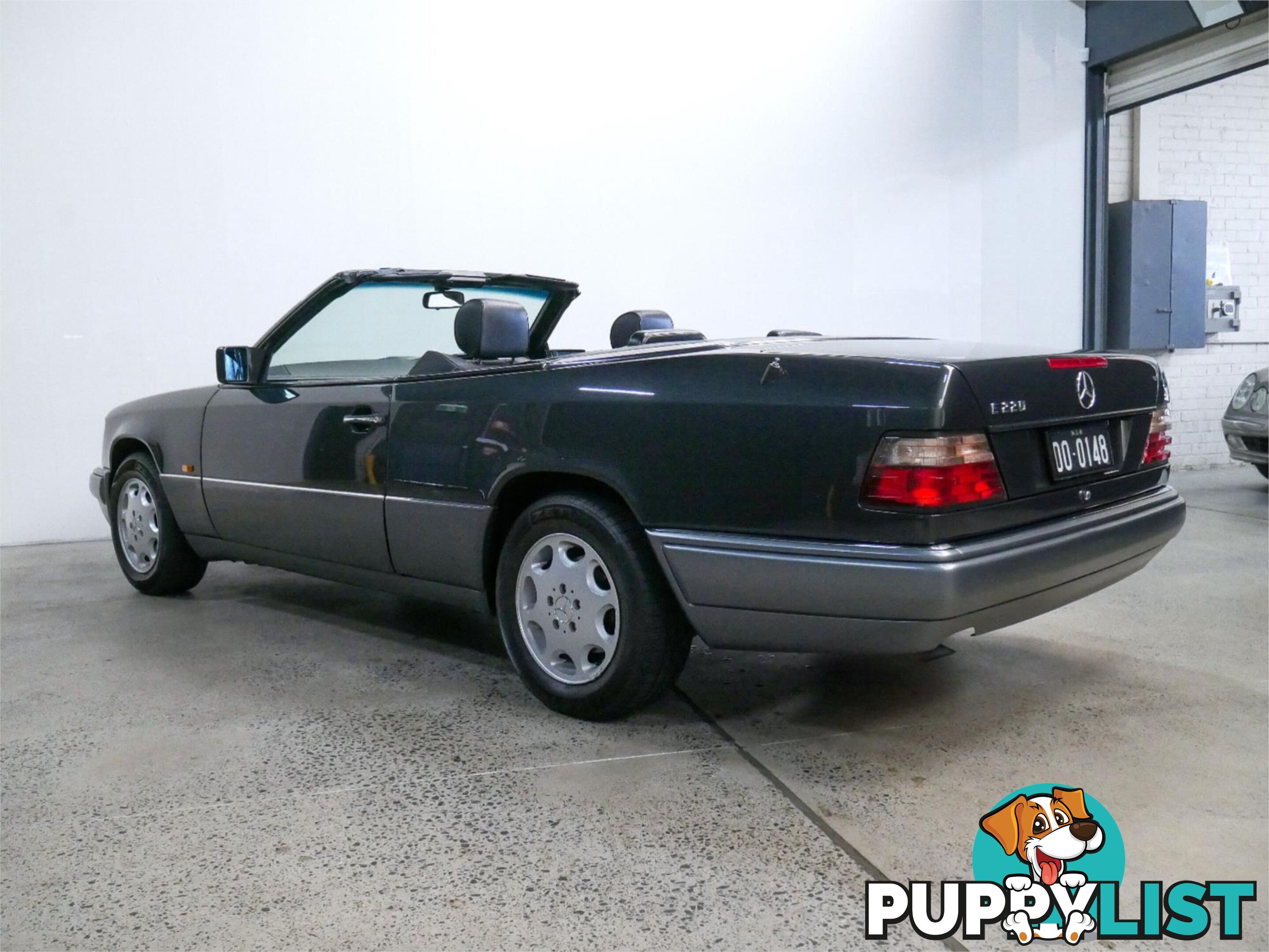 1994 MERCEDES-BENZ E220 CA  2D CABRIOLET