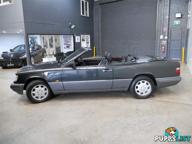 1994 MERCEDES-BENZ E220 CA  2D CABRIOLET