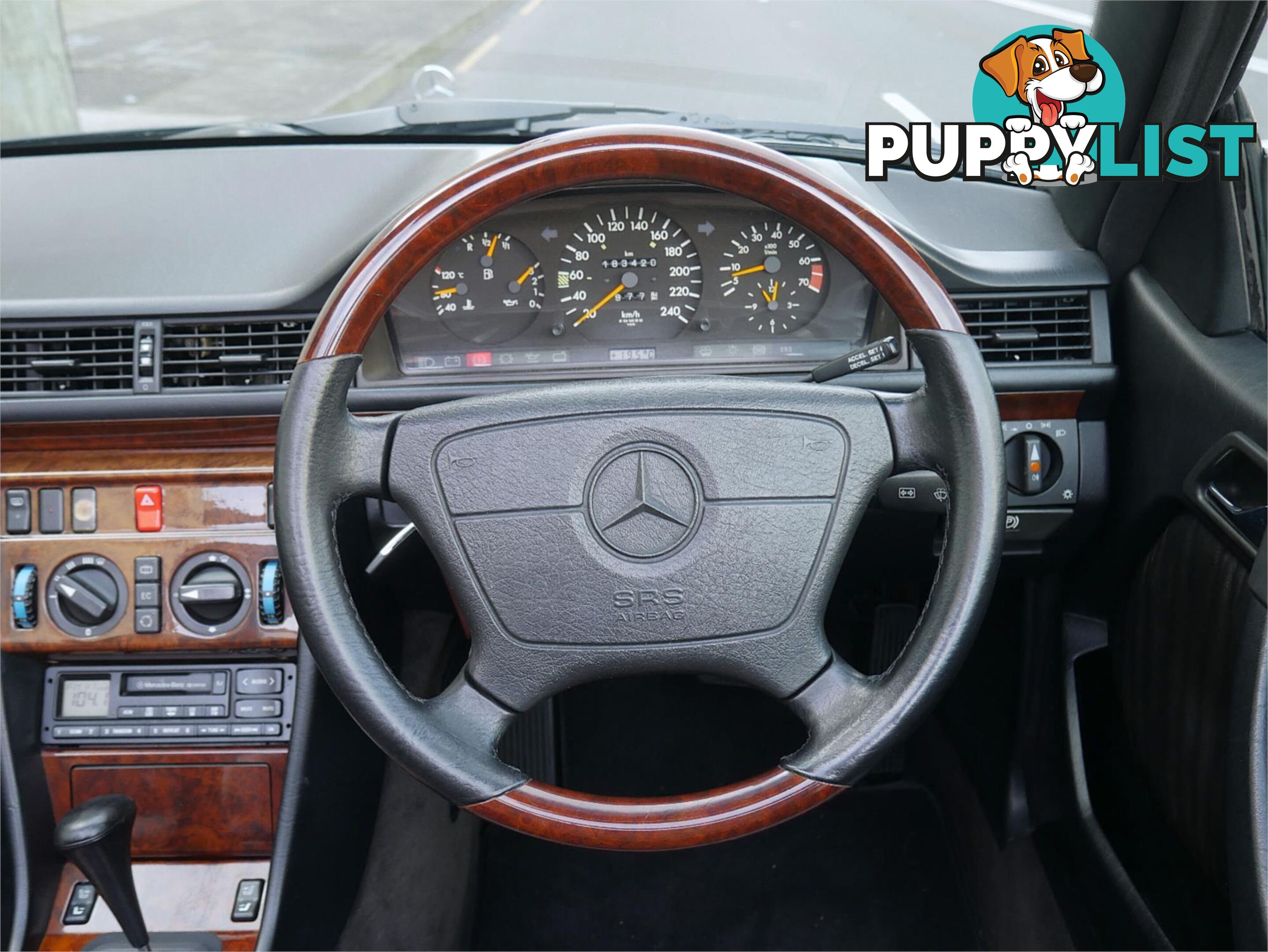 1994 MERCEDES-BENZ E220 CA  2D CABRIOLET