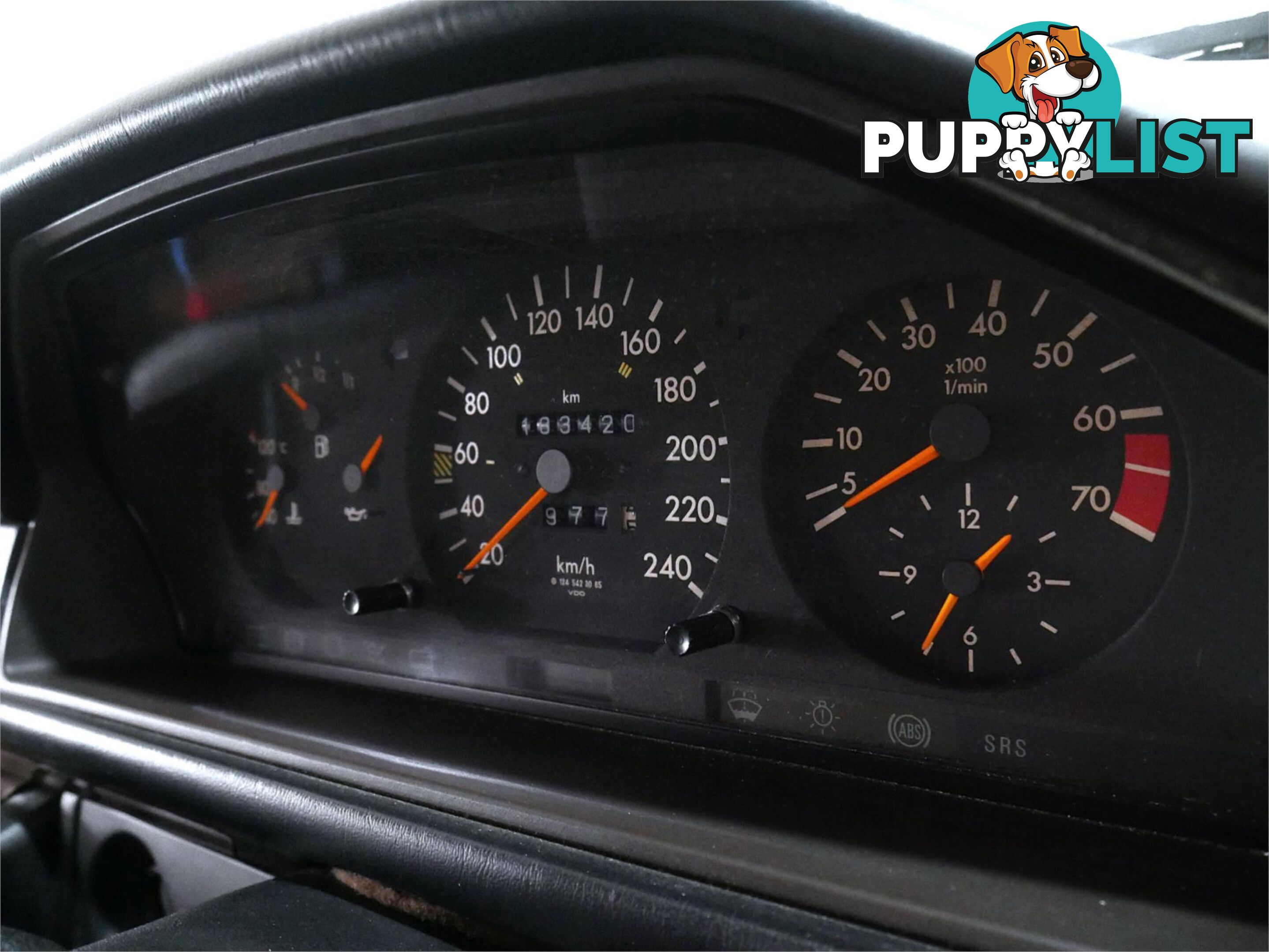 1994 MERCEDES-BENZ E220 CA  2D CABRIOLET