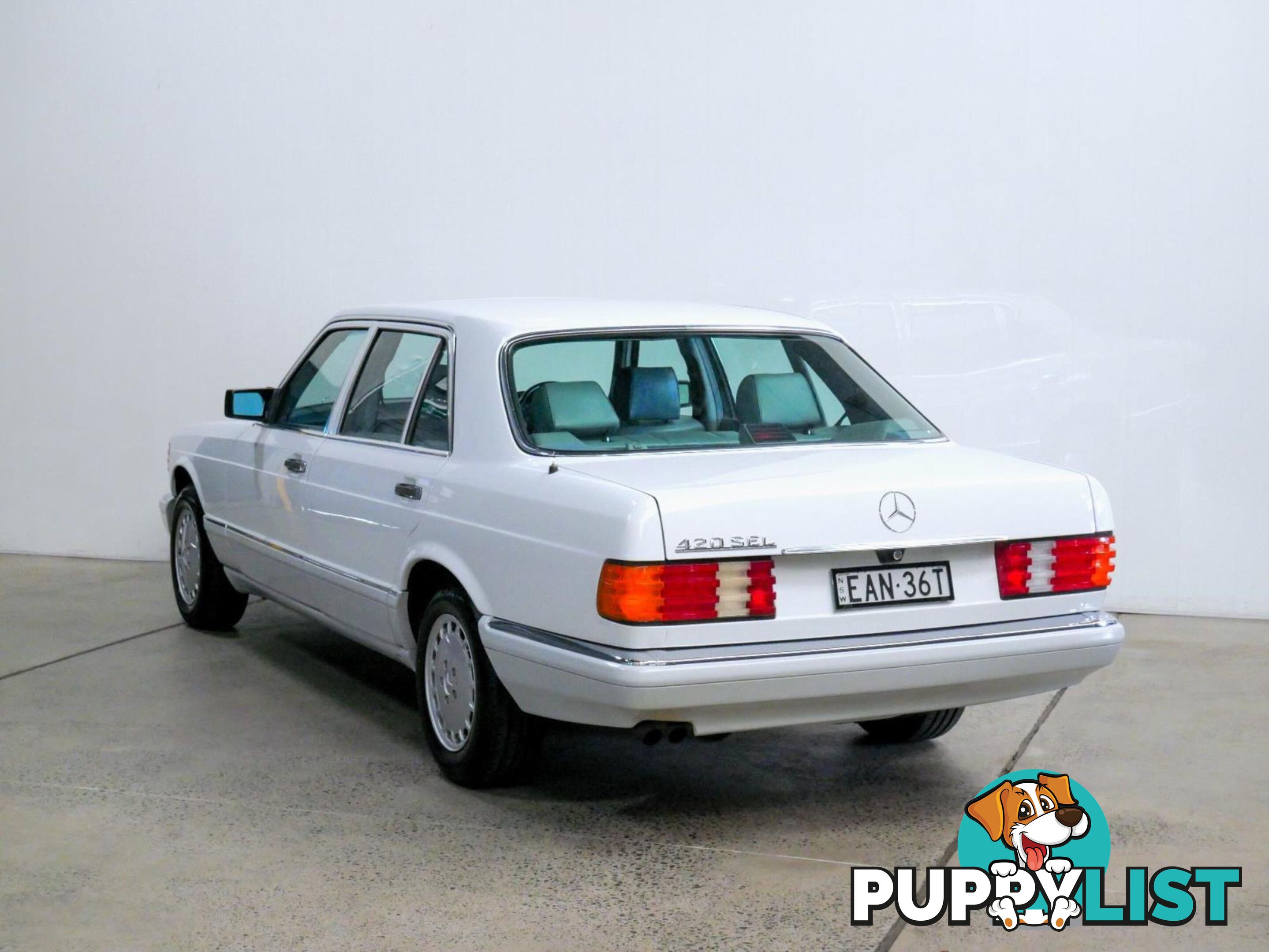 1989 MERCEDES-BENZ 420 SEL  4D SEDAN