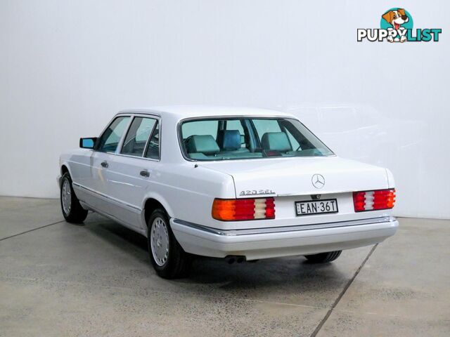 1989 MERCEDES-BENZ 420 SEL  4D SEDAN