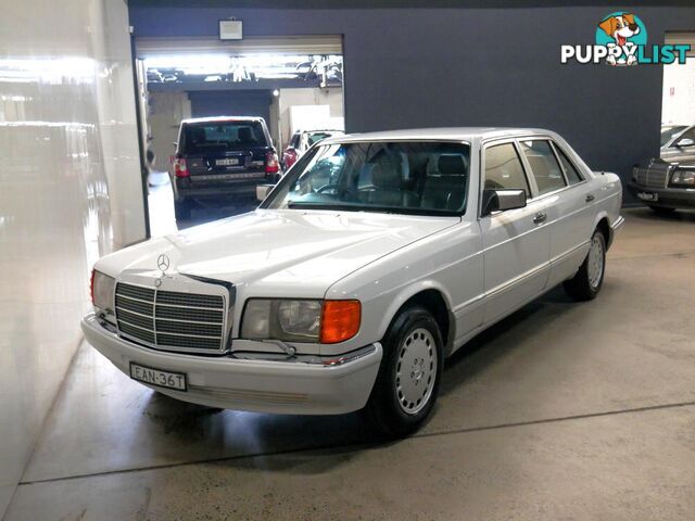 1989 MERCEDES-BENZ 420 SEL  4D SEDAN