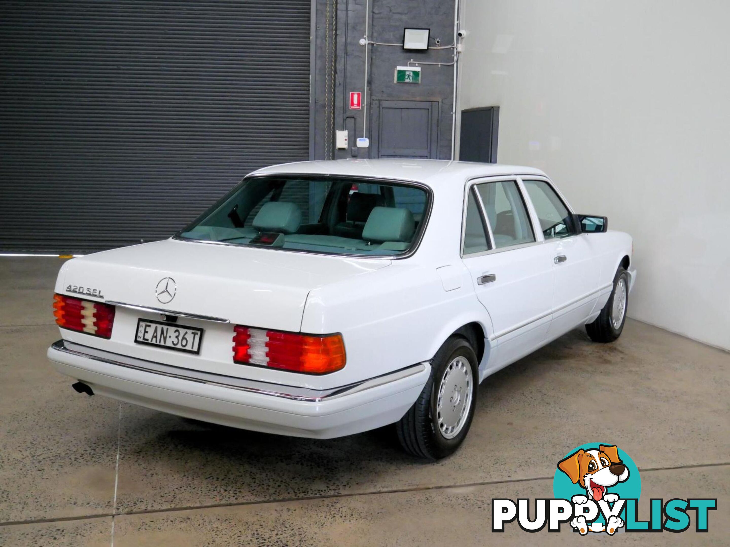 1989 MERCEDES-BENZ 420 SEL  4D SEDAN