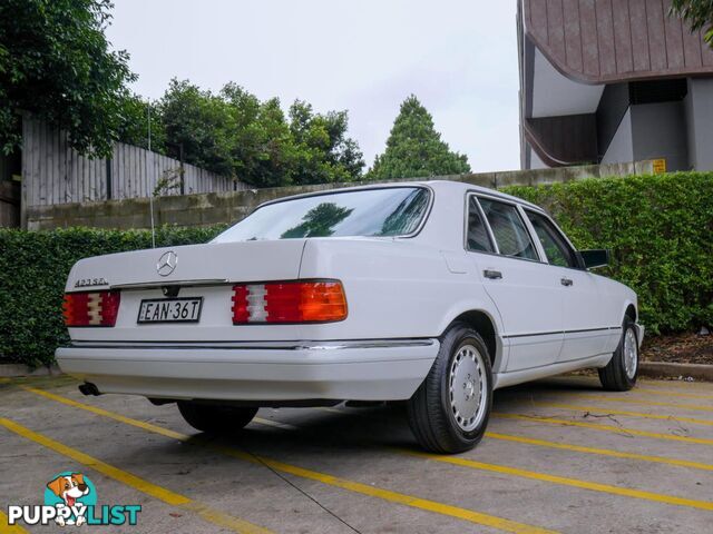 1989 MERCEDES-BENZ 420 SEL  4D SEDAN