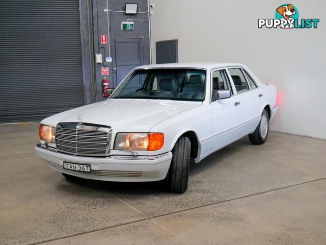 1989 MERCEDES-BENZ 420 SEL  4D SEDAN