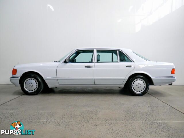 1989 MERCEDES-BENZ 420 SEL  4D SEDAN