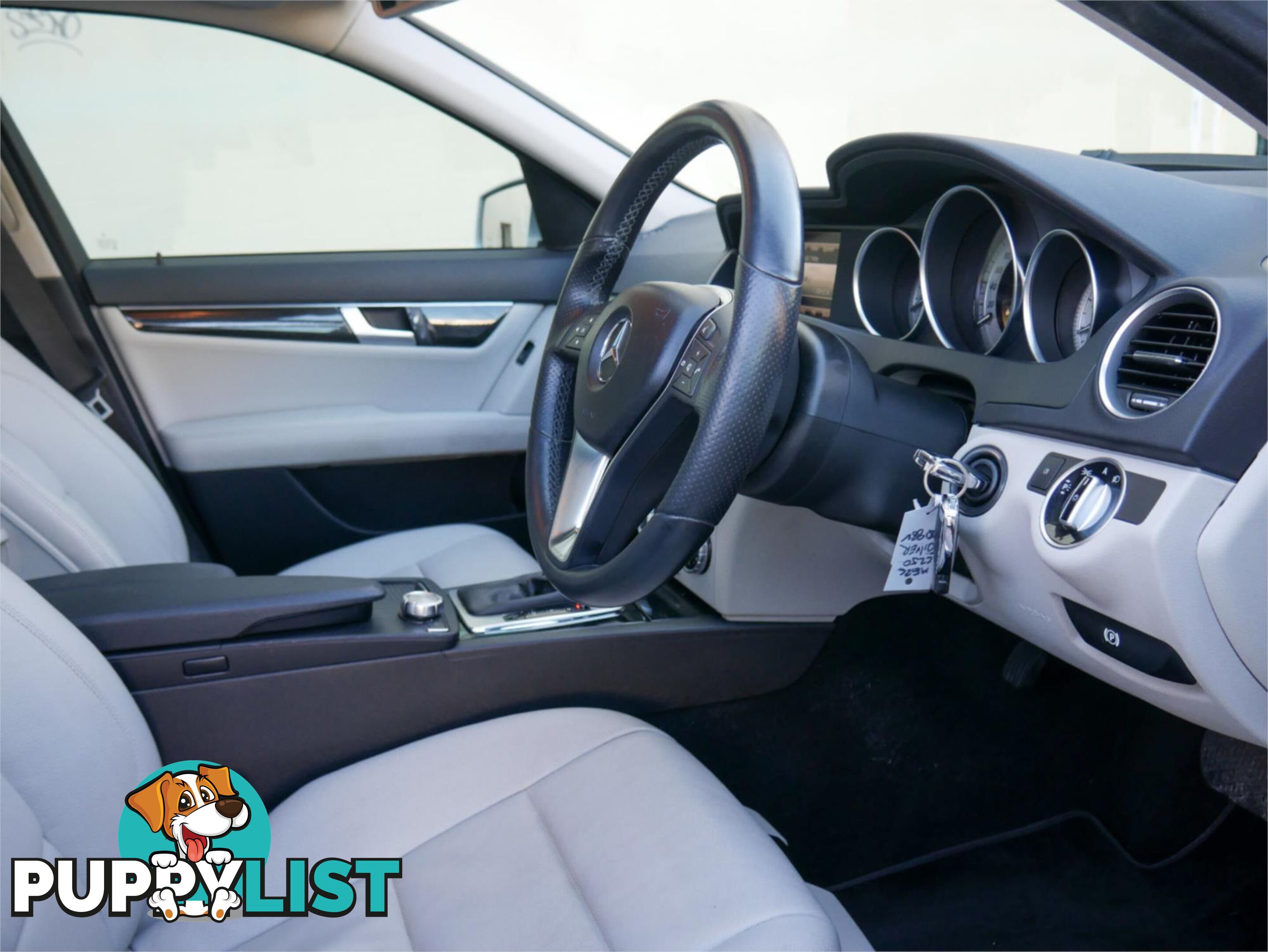 2012 MERCEDES-BENZ C250 AVANTGARDEBE W204MY12 4D SEDAN