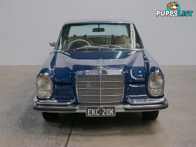 1970 MERCEDES-BENZ 280 SE  4D SEDAN